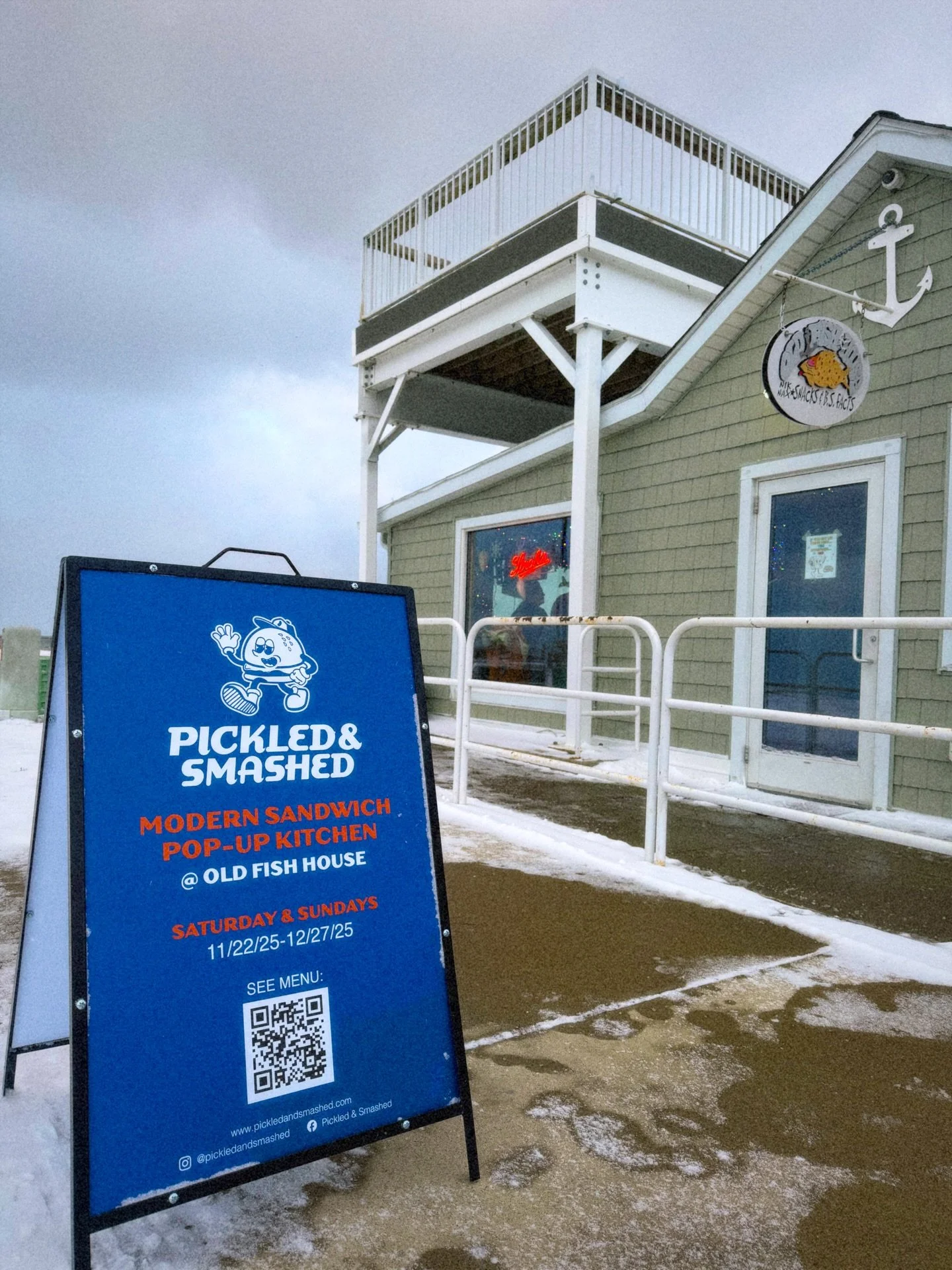 🚨 This is quite literally your SIGN 🚨
ONLY THREE chances left to get Pickled &amp; Smashed at Old Fish House.

📍 Today 12/20: 12&ndash;8
📍 Tomorrow 12/21: 12&ndash;8
📍 Saturday 12/27: 12&ndash;8

After that? You missed it. Come hungry. 🥪🔥