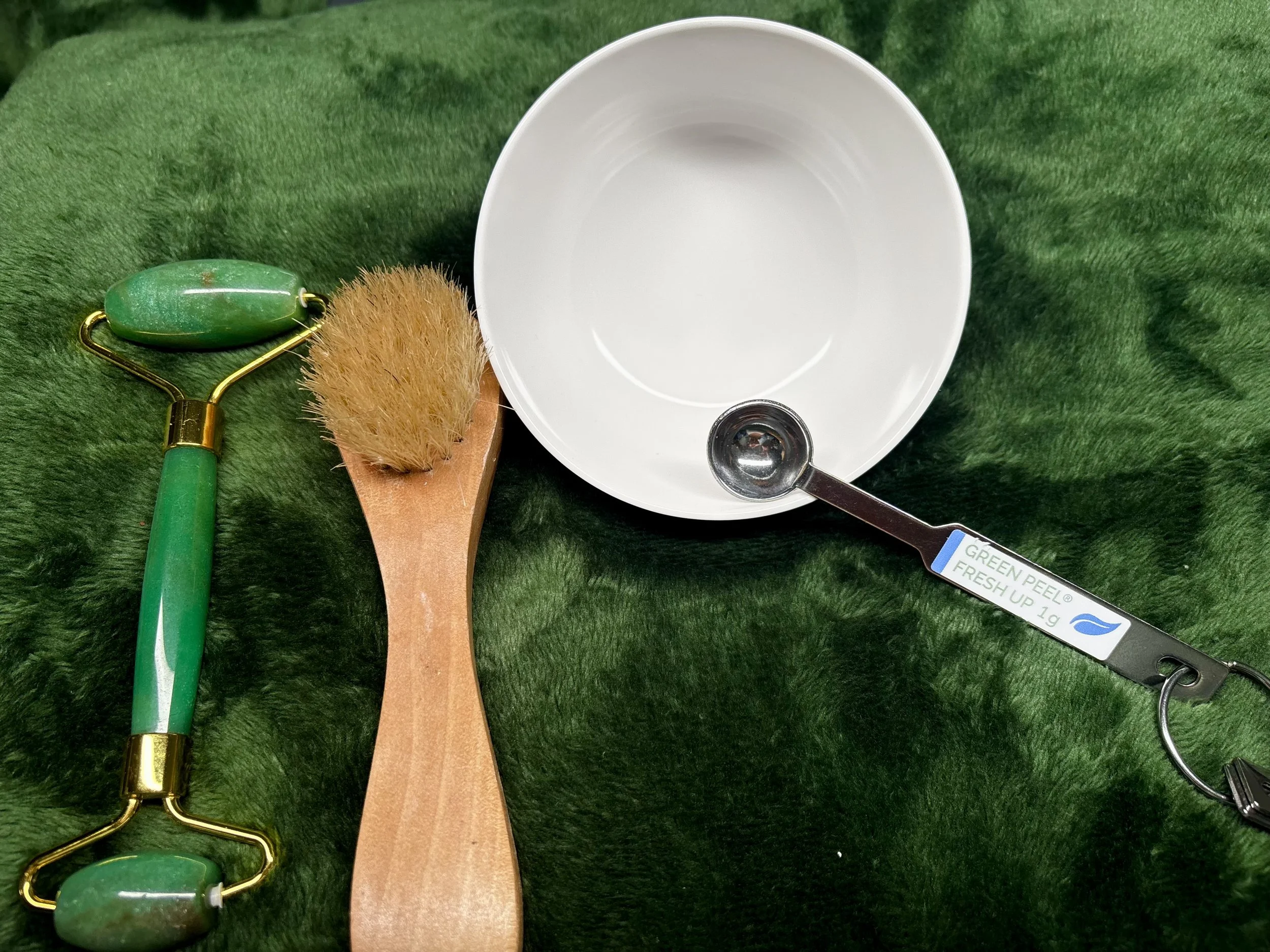 GREEN PEEL : Fresh Up Facial Treatment