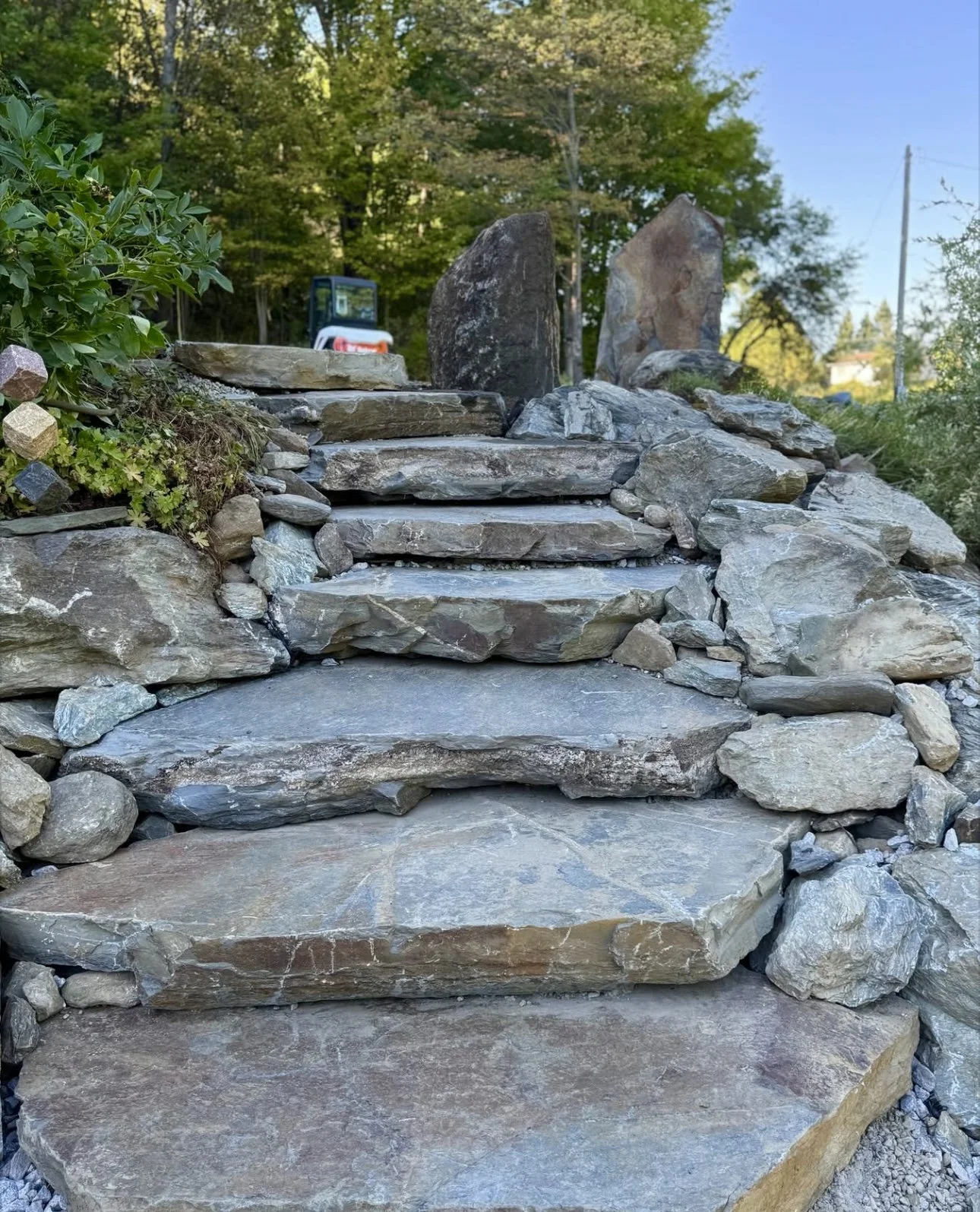 Natural Stone Stairway using 700lb Slate Slabs
