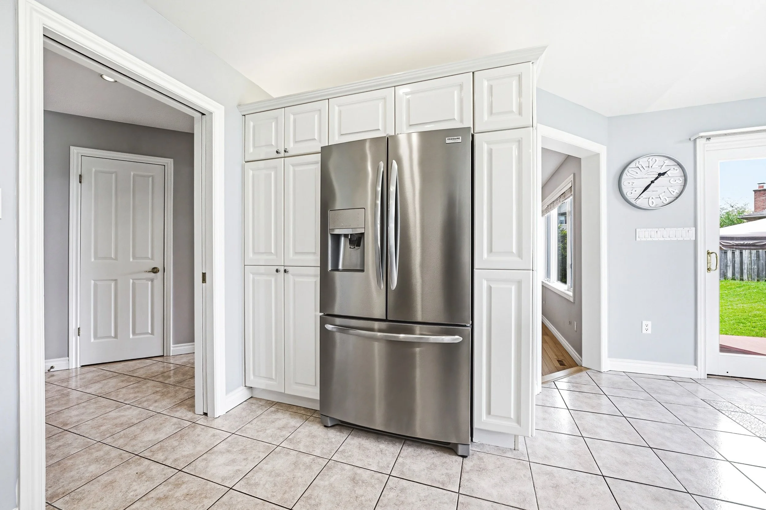 19 - 301 Parkwood Cres, Hamilton.jpg