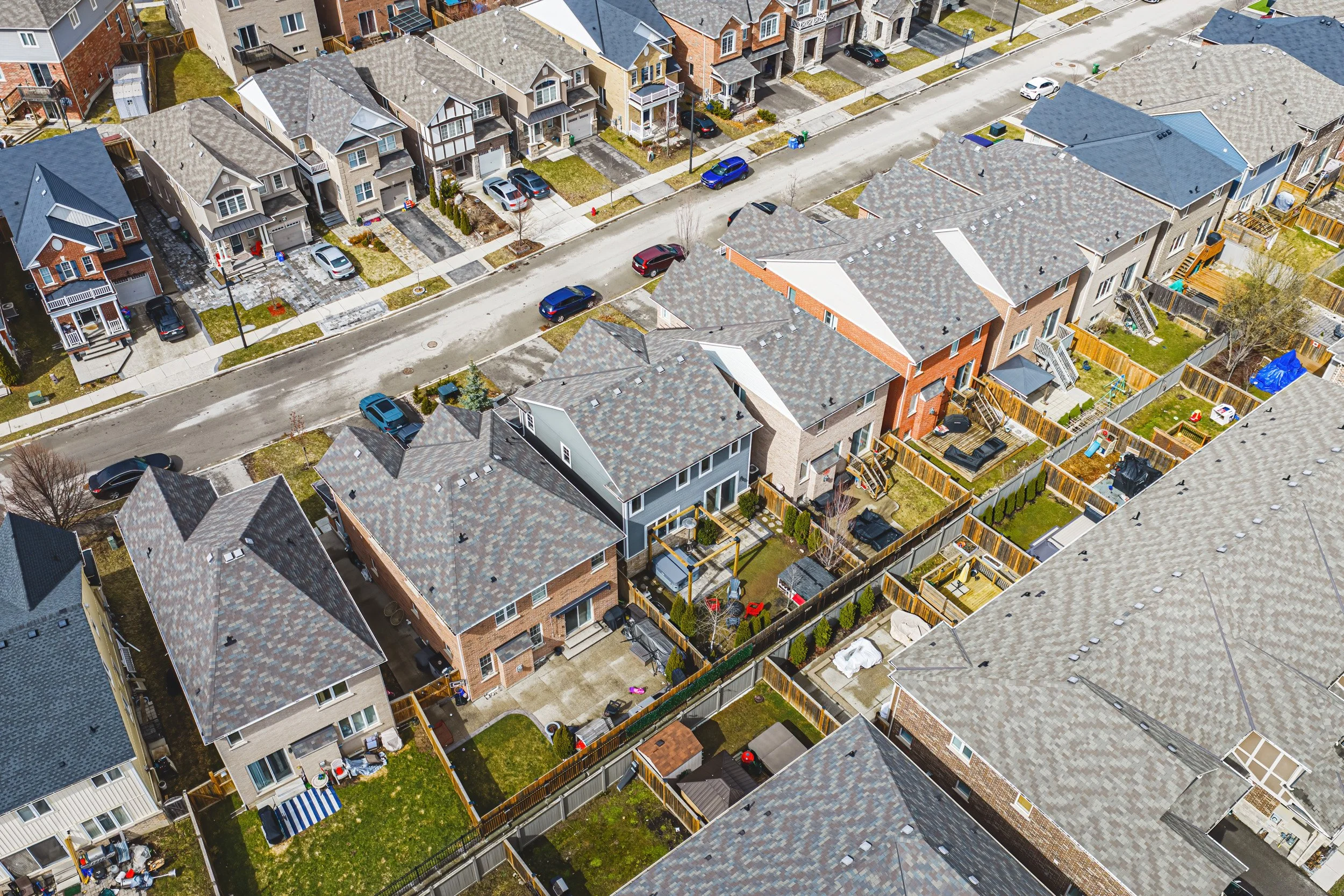 35 - 24 Stillwater Cres, Waterdown.jpg