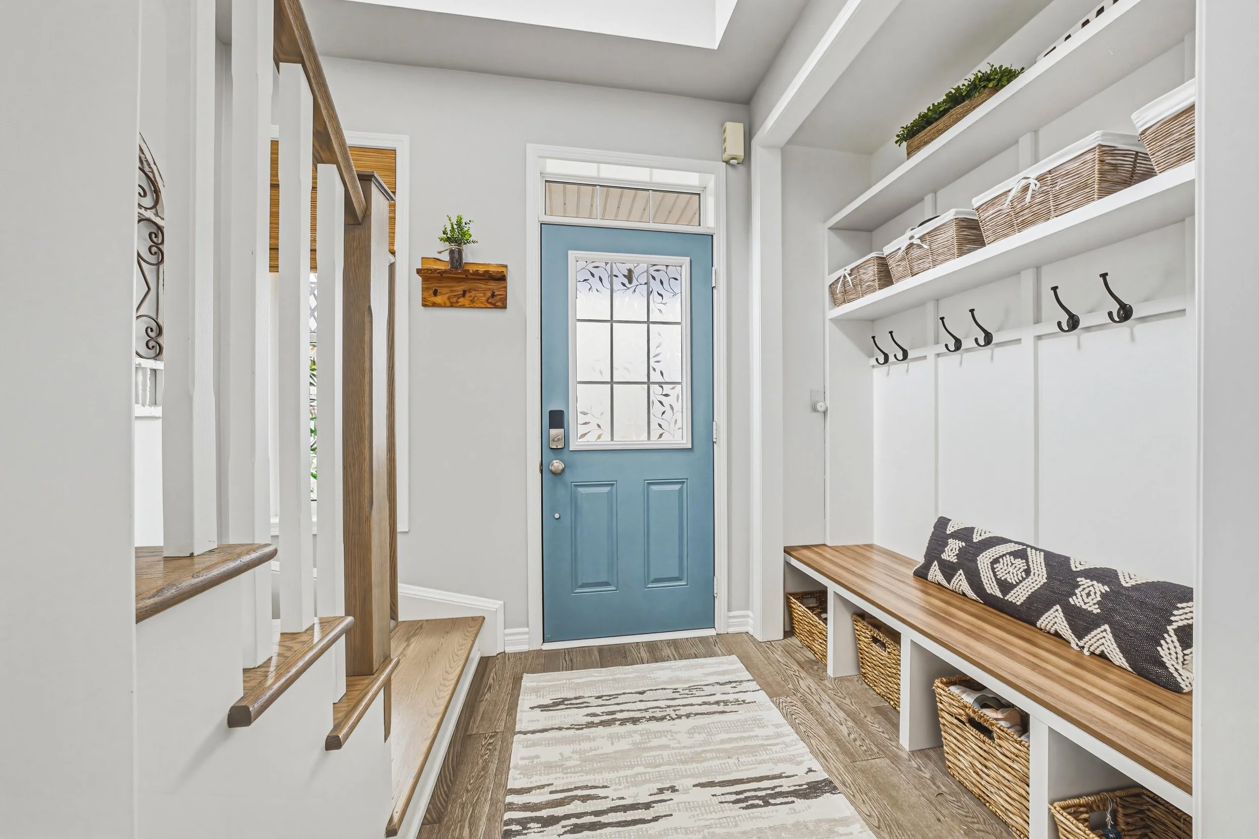 5 - 24 Stillwater Cres, Waterdown.jpg