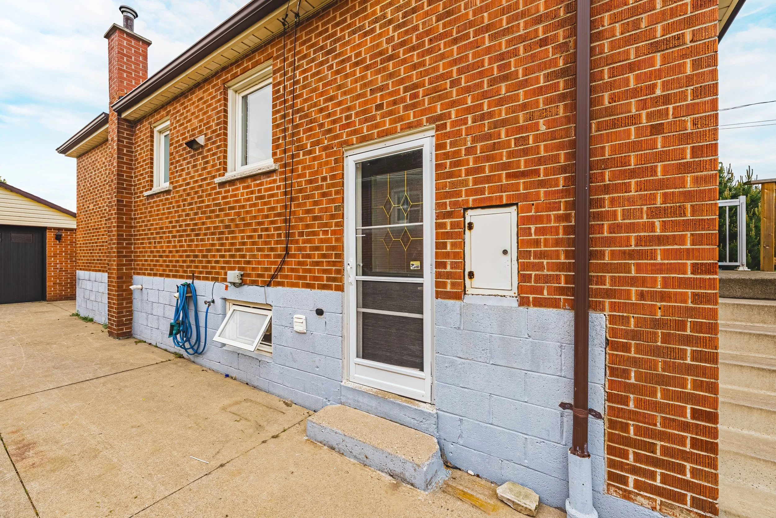 32 - 280 Montrose Ave, Hamilton.jpg
