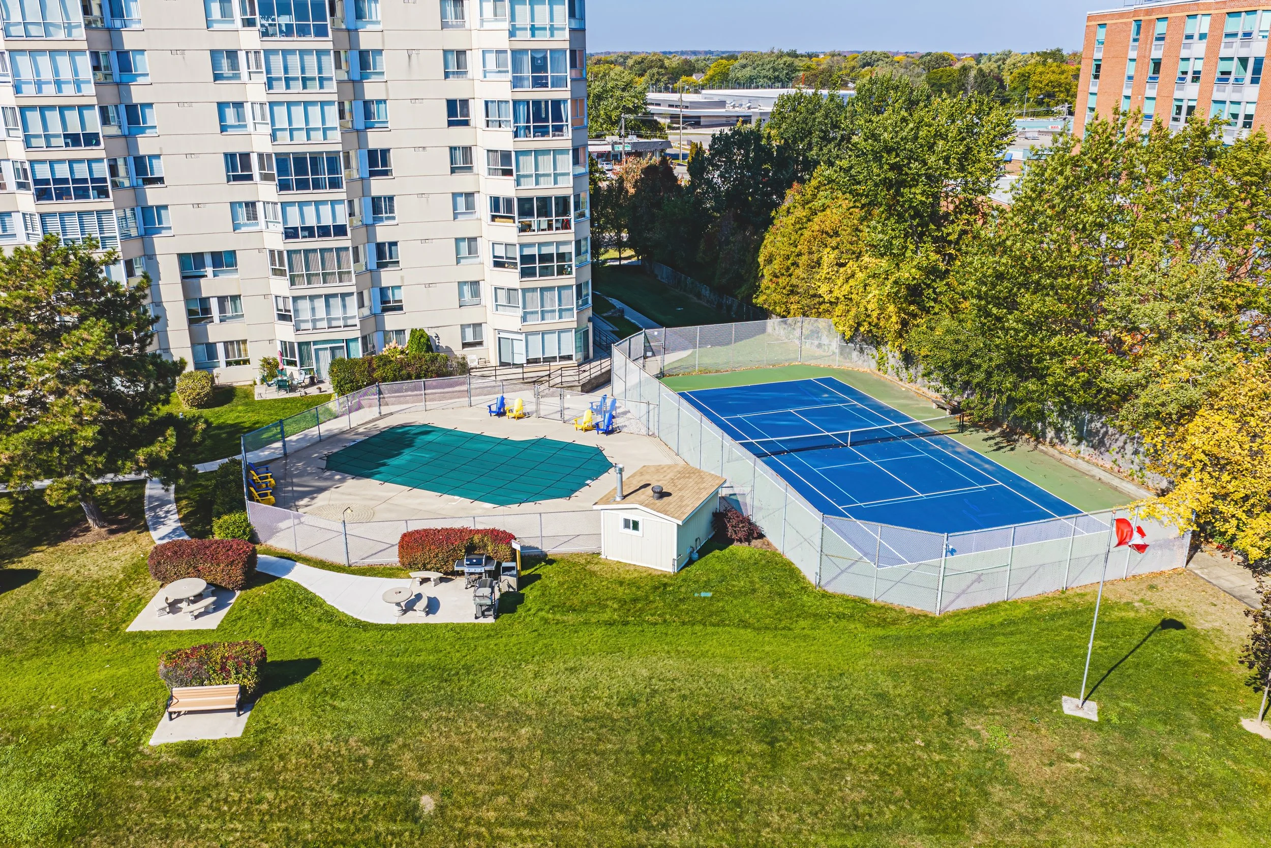 38 - 5280 Lakeshore Rd #912, Burlington.jpg