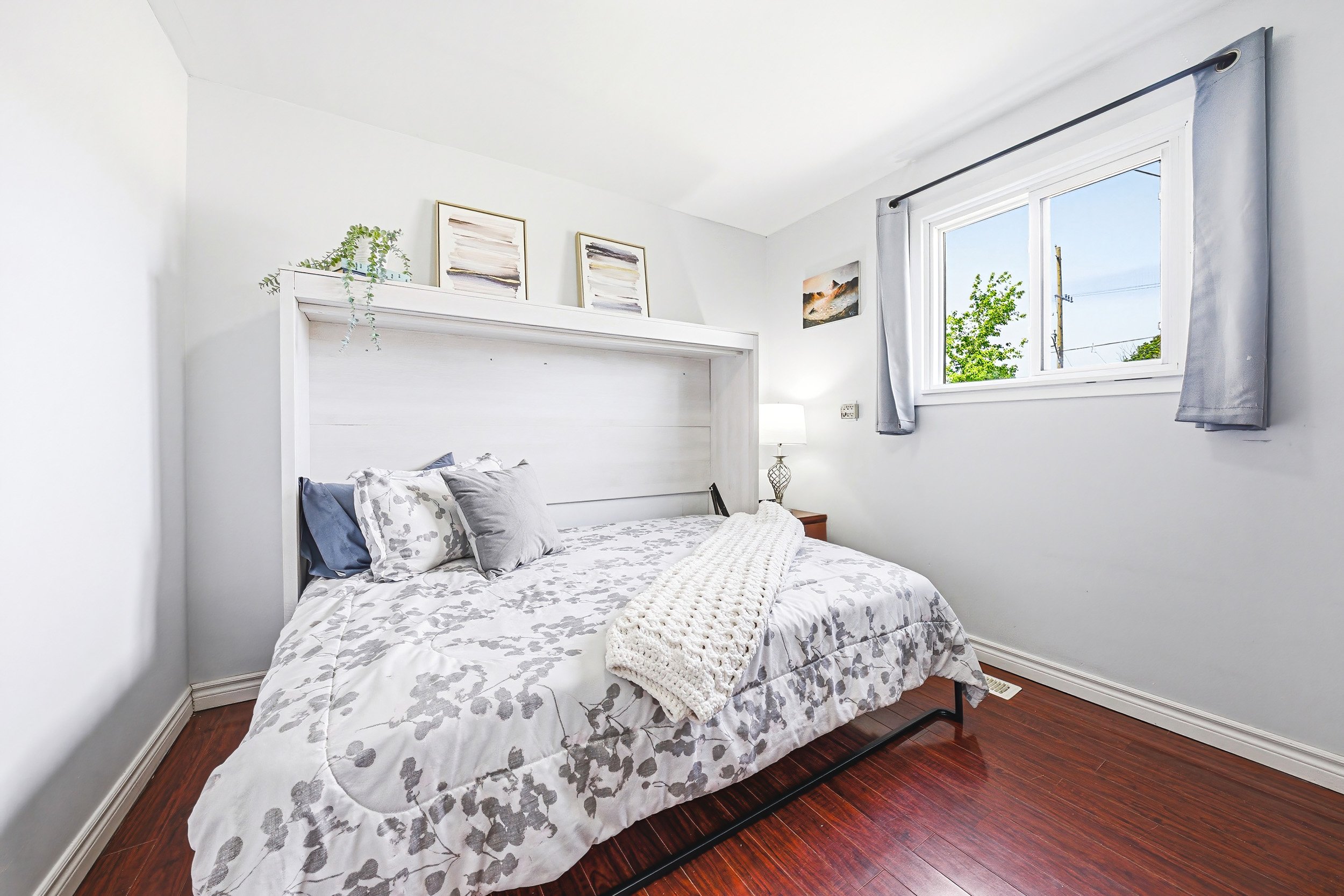 15 - 546 Mohawk Rd E, Hamilton.jpg