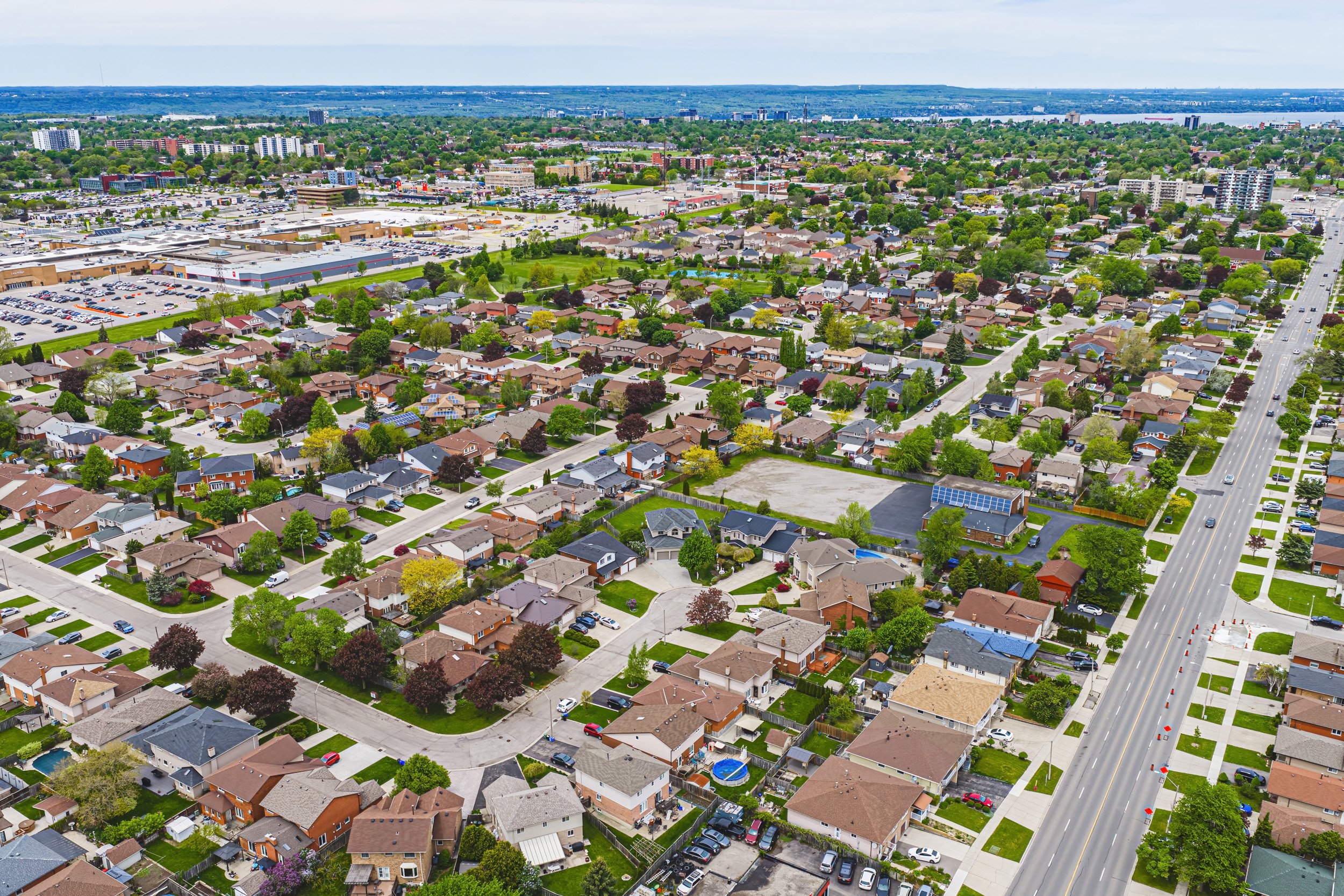 60 - 301 Parkwood Cres, Hamilton.jpg