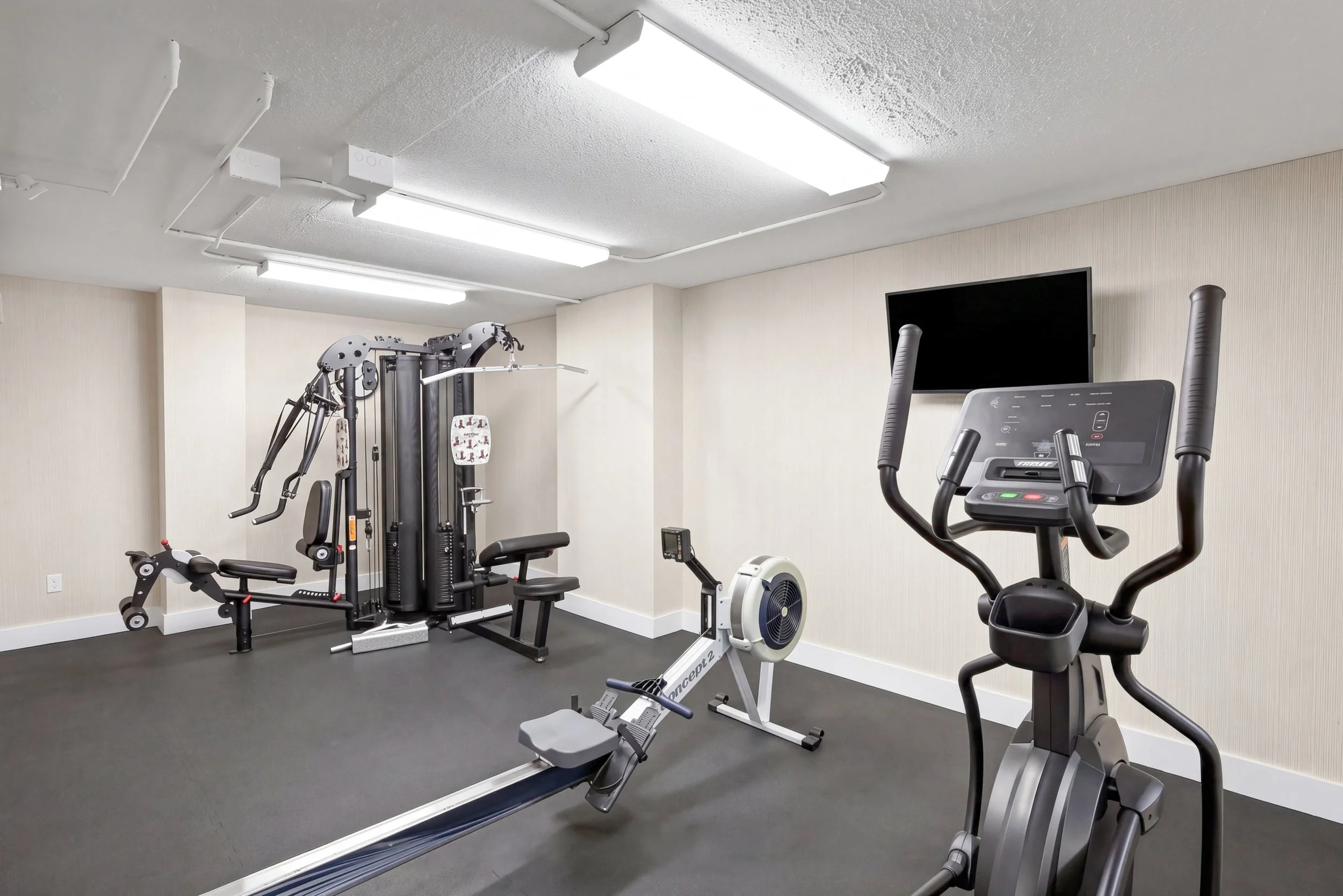 33 - 5280 Lakeshore Rd #912, Burlington.jpg