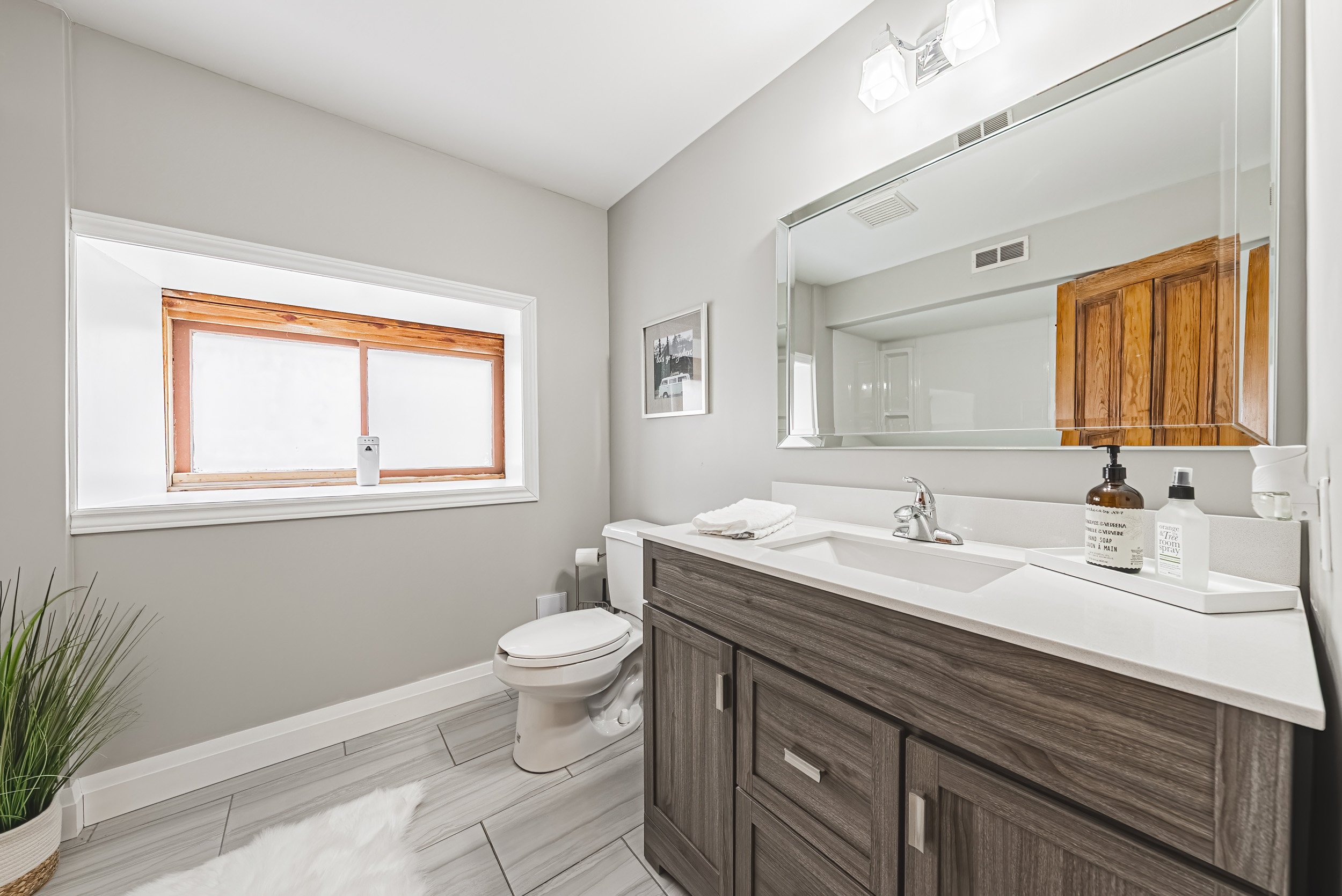 13 - 110 Freelton Rd, Freelton.jpg