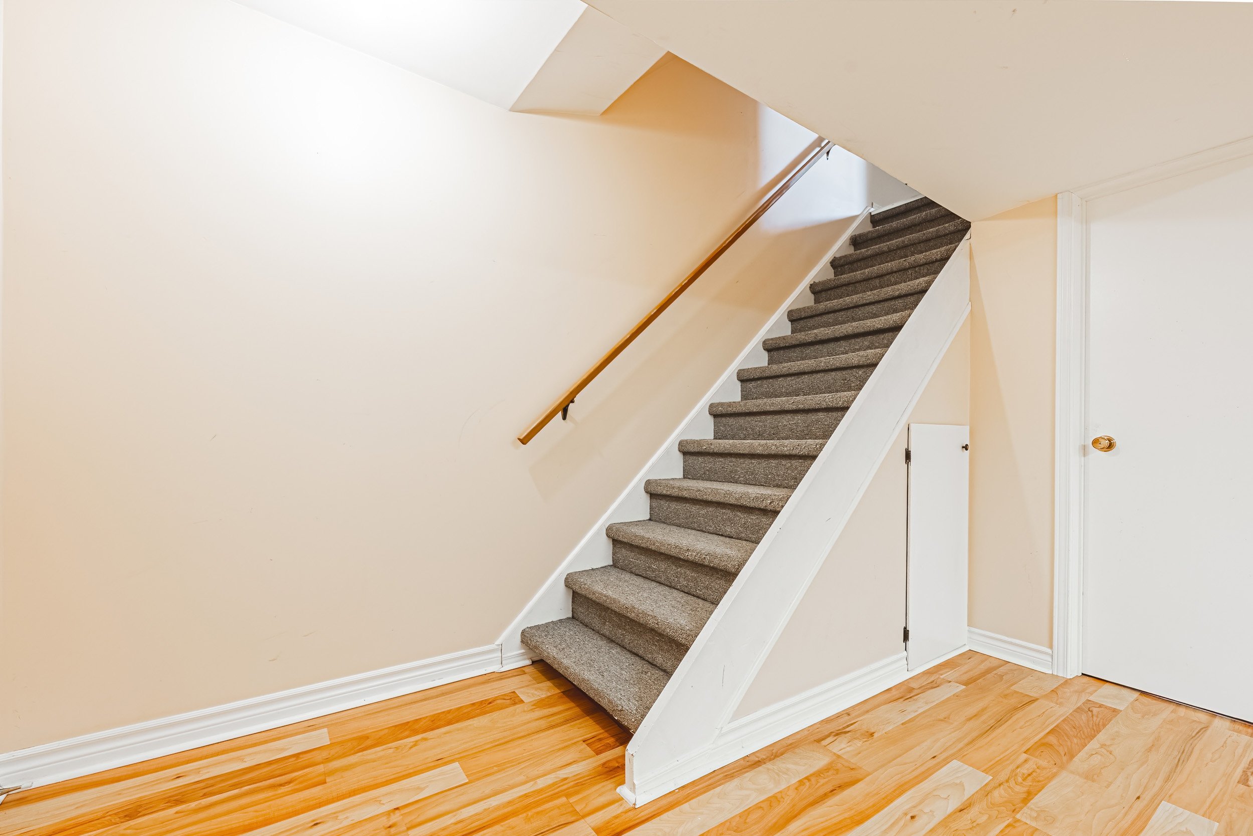 28 - 1584 Newlands Crescent #92, Burlington.jpg