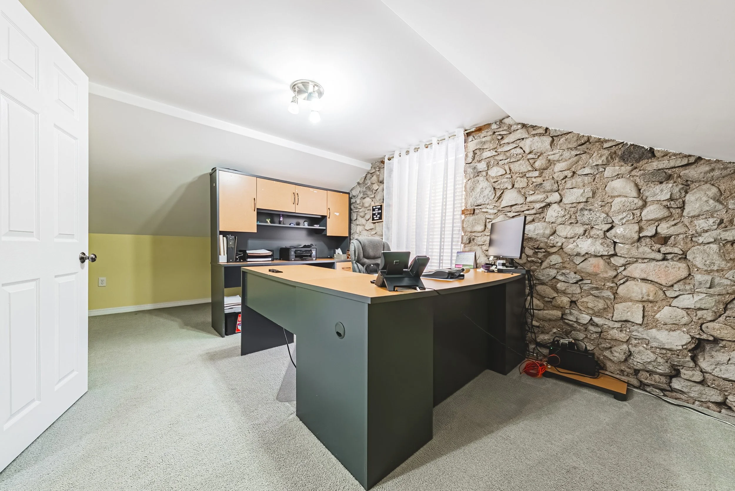 30 - 110 Freelton Rd, Freelton.jpg