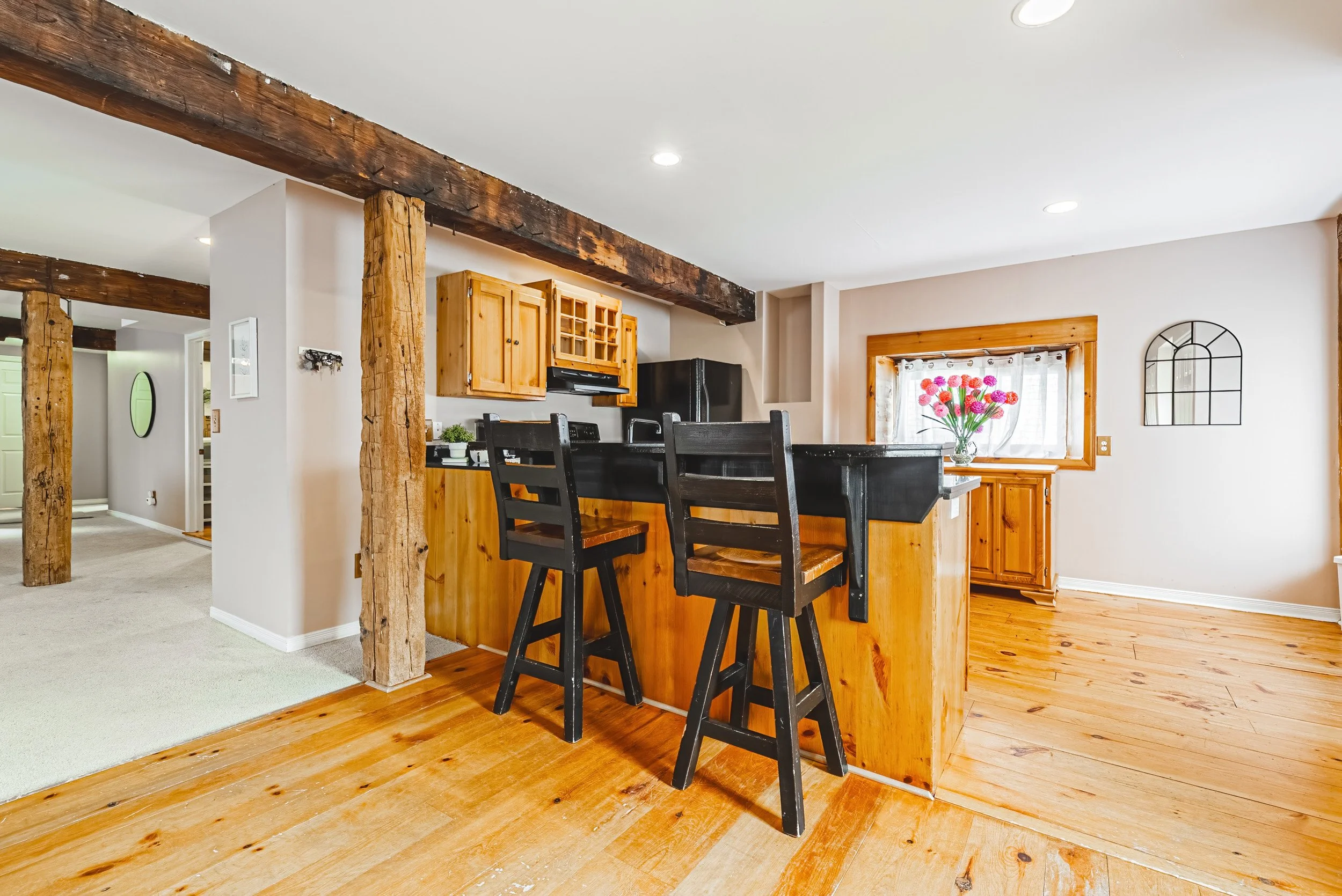 7 - 110 Freelton Rd, Freelton.jpg