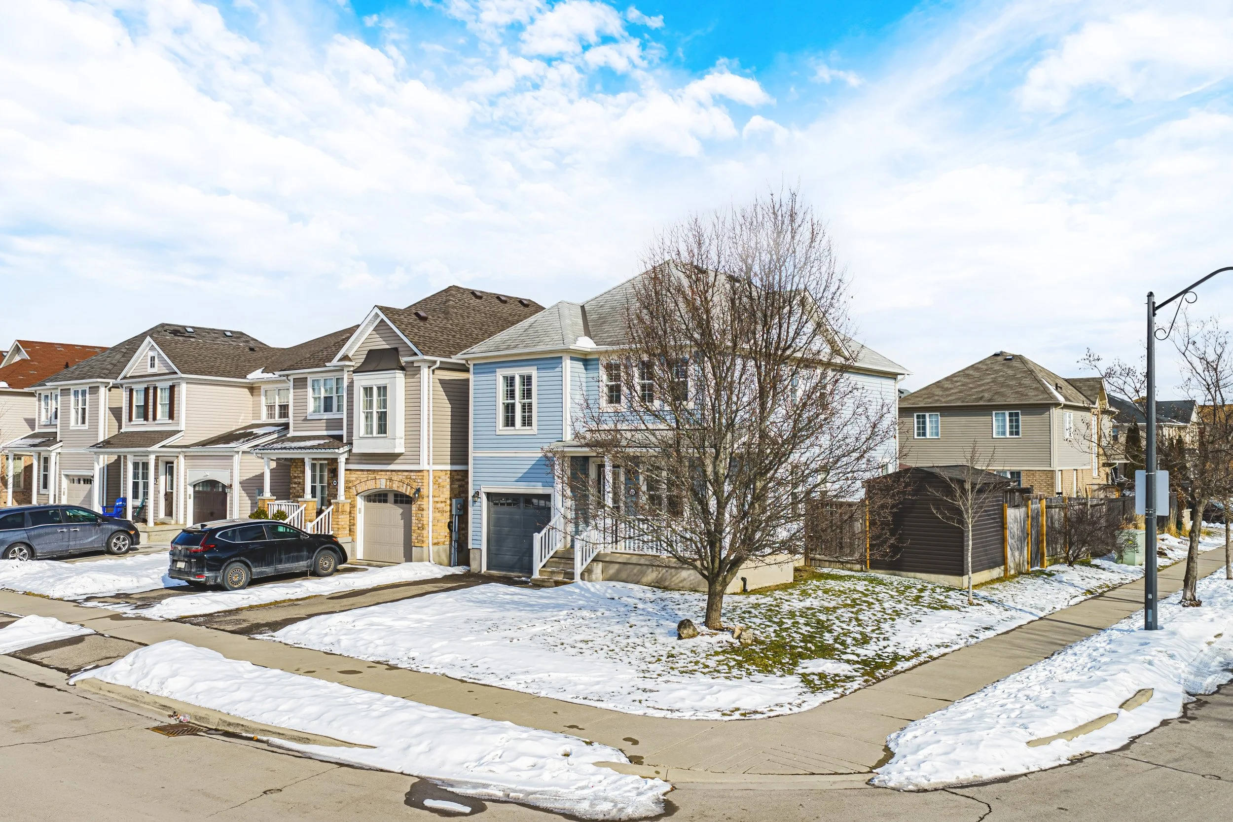 2 - 103 Powell Dr, Binbrook.jpg