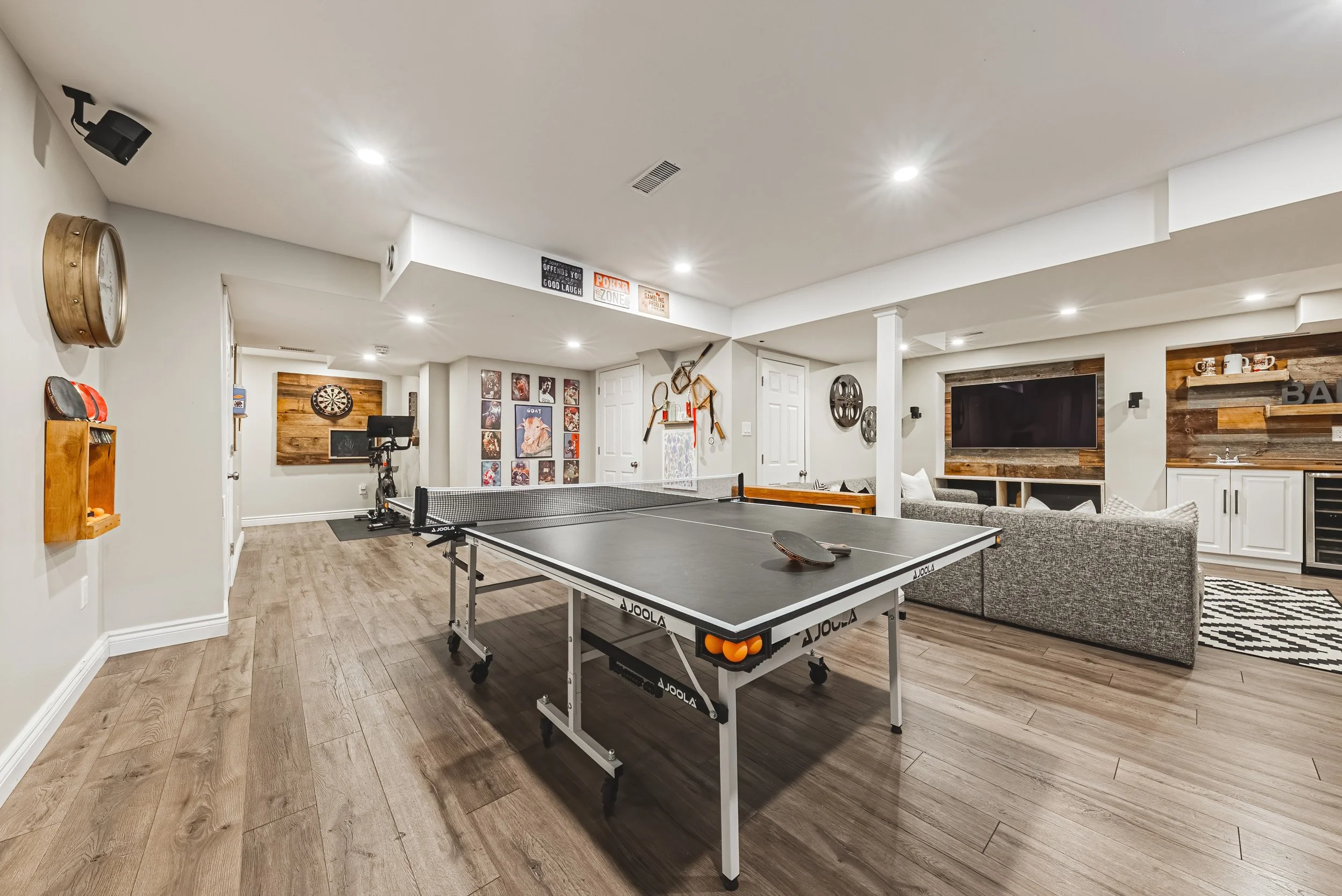 32 - 24 Stillwater Cres, Waterdown.jpg