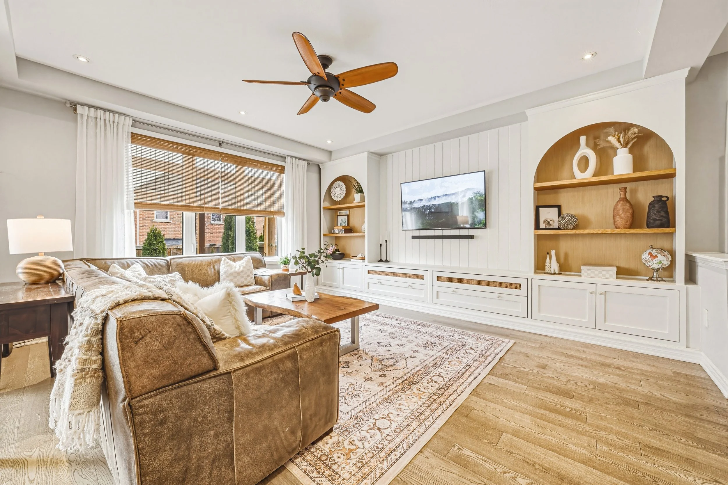 8 - 24 Stillwater Cres, Waterdown.jpg