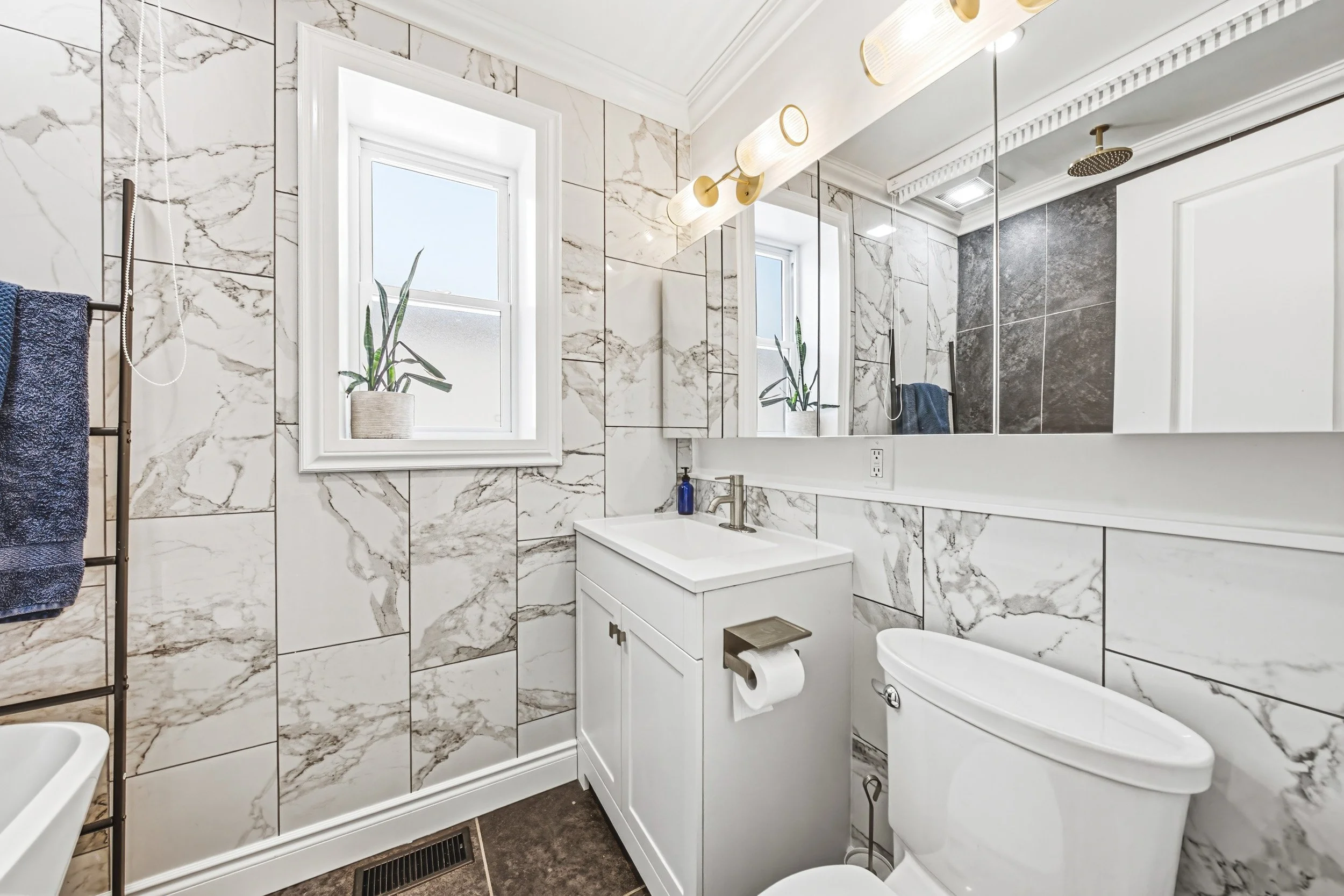 17 - 255 Weir St N, Hamilton.jpg