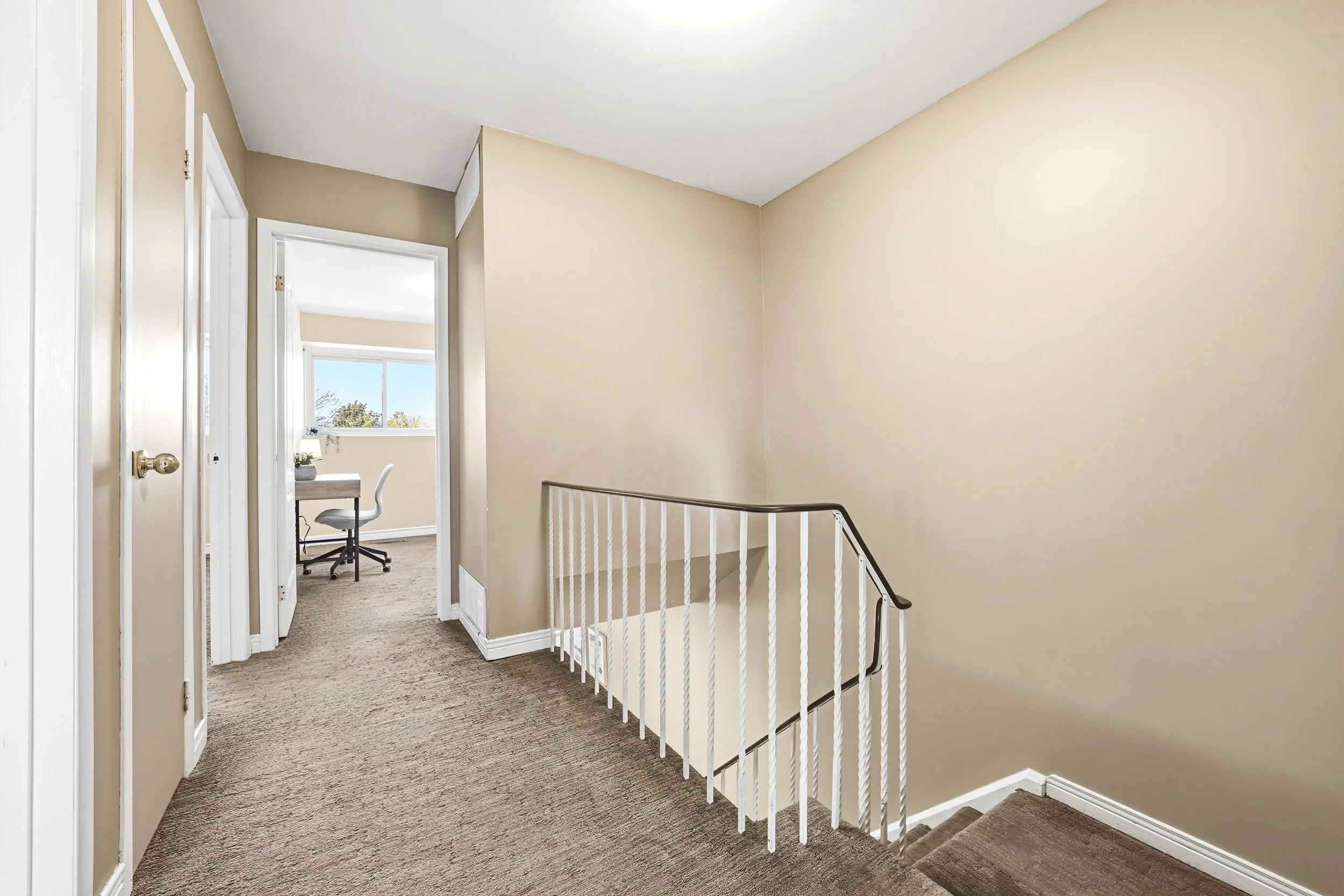 18 - 1584 Newlands Crescent #92, Burlington.jpg