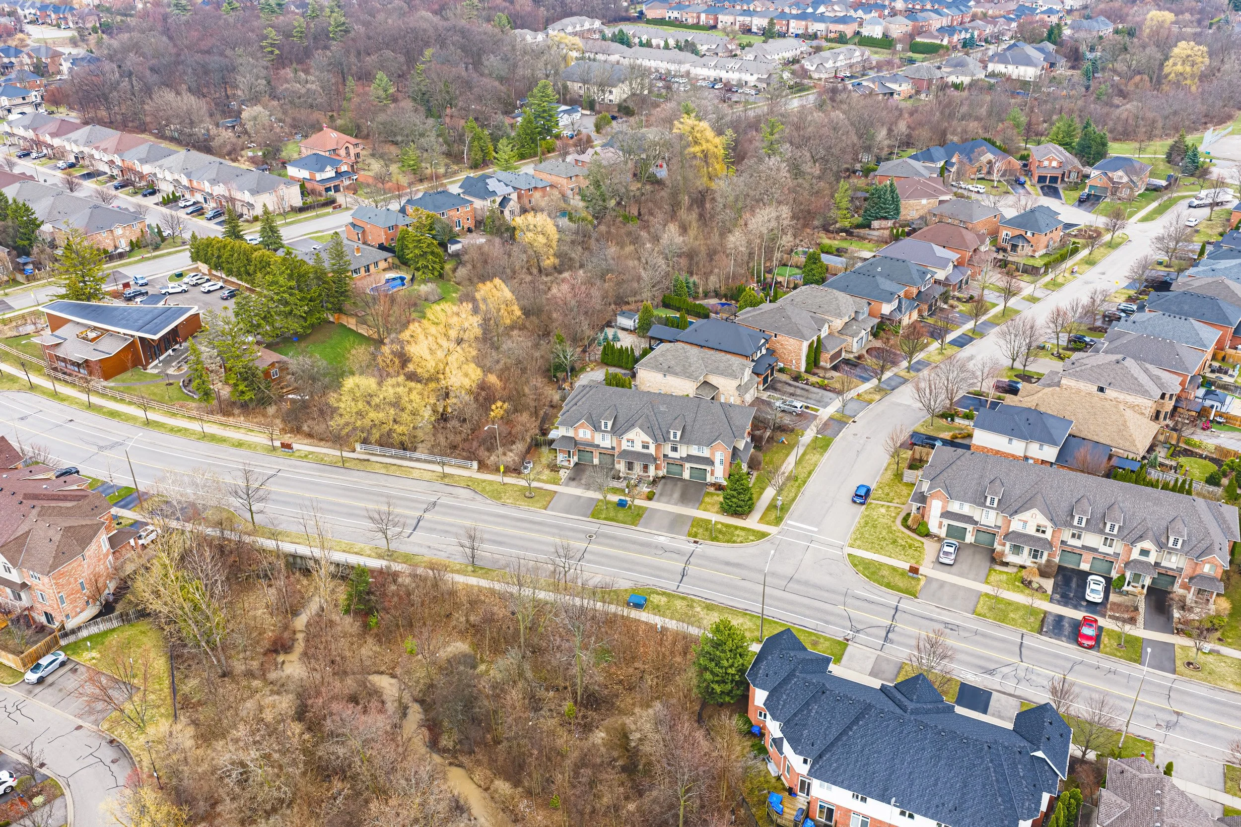 41 - 5214 Dryden Ave, Burlington.jpg