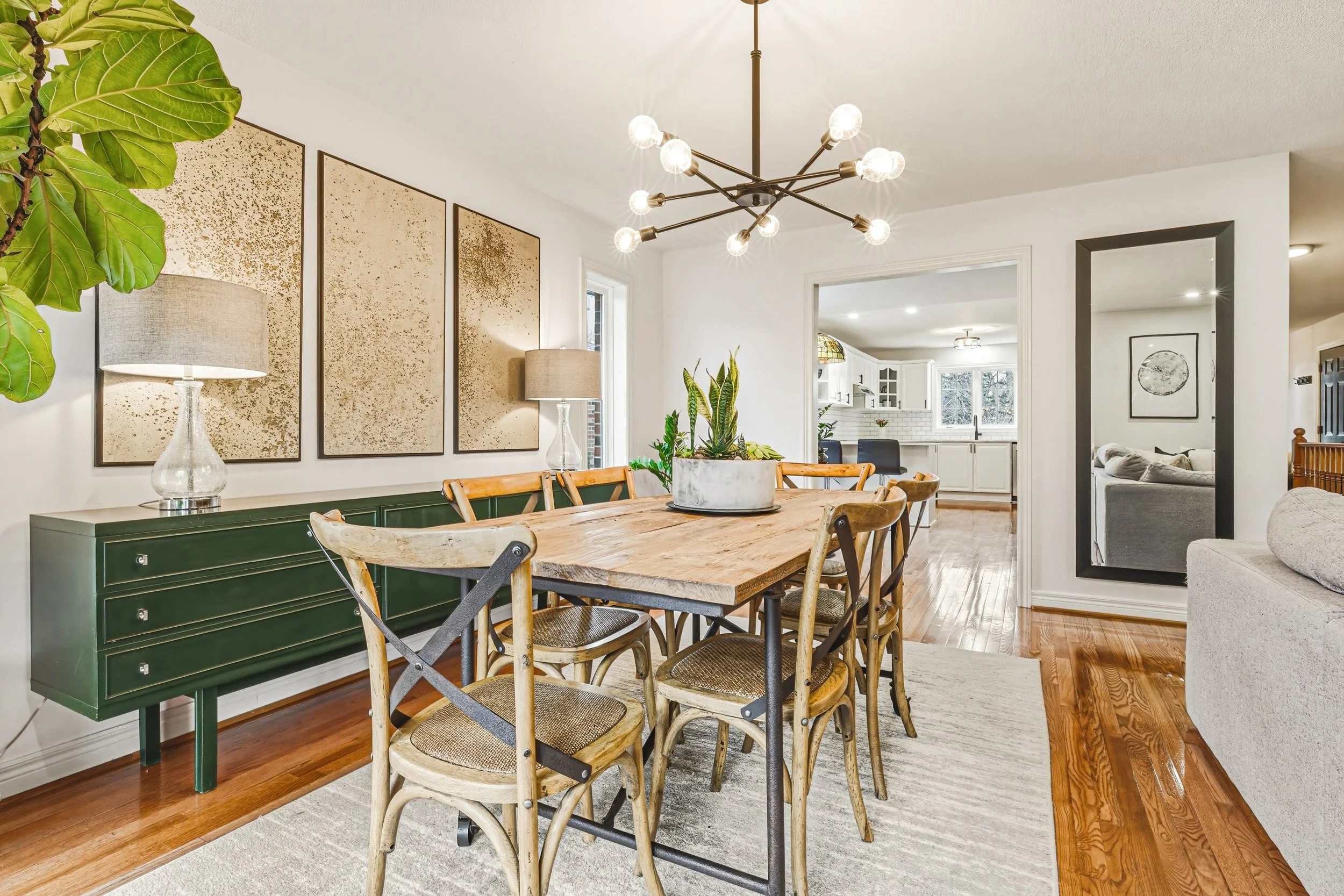 13 - 980 Glen View Ave, Burlington.jpg