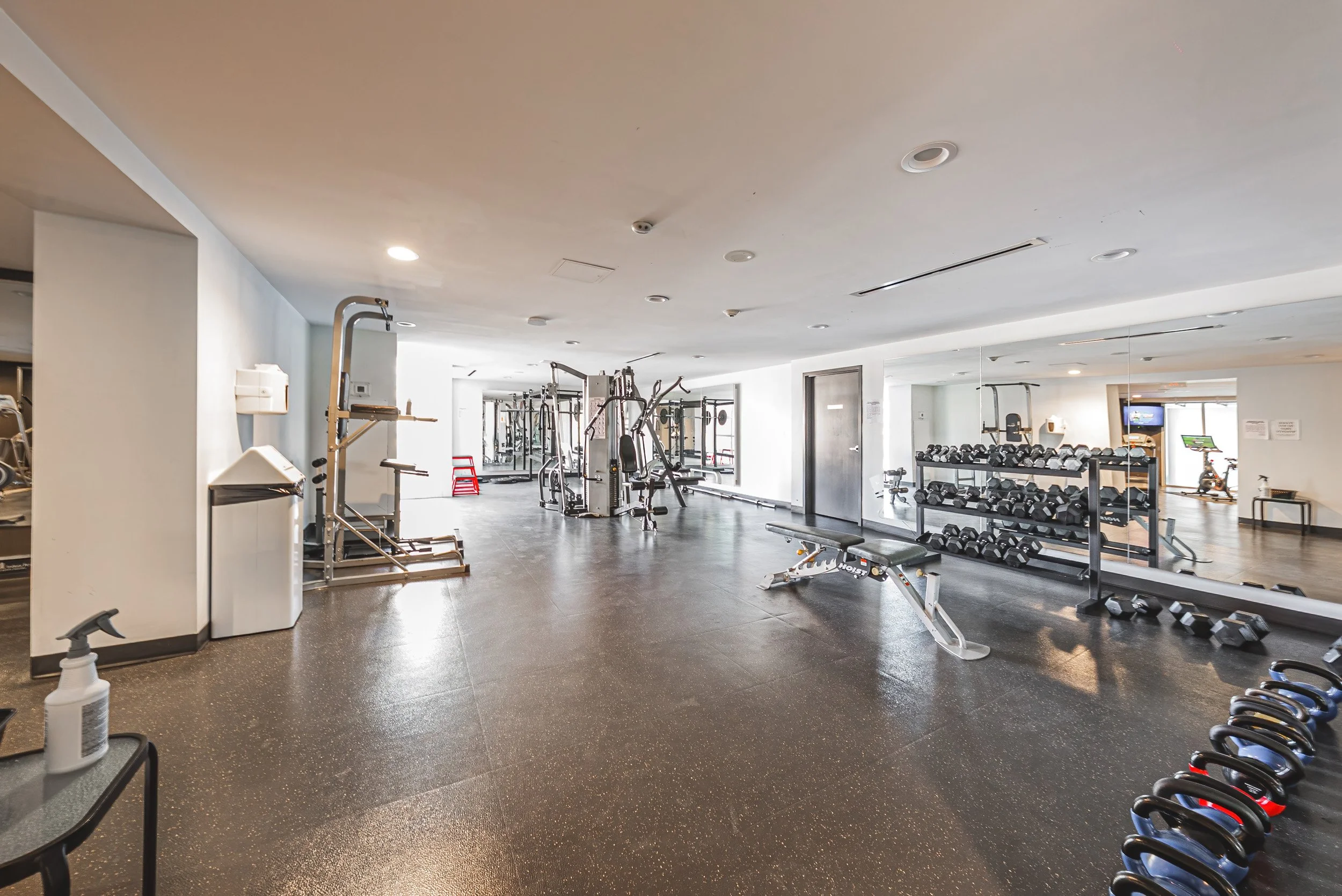 33 - 940 Ironstone Dr #610, Burlington.jpg