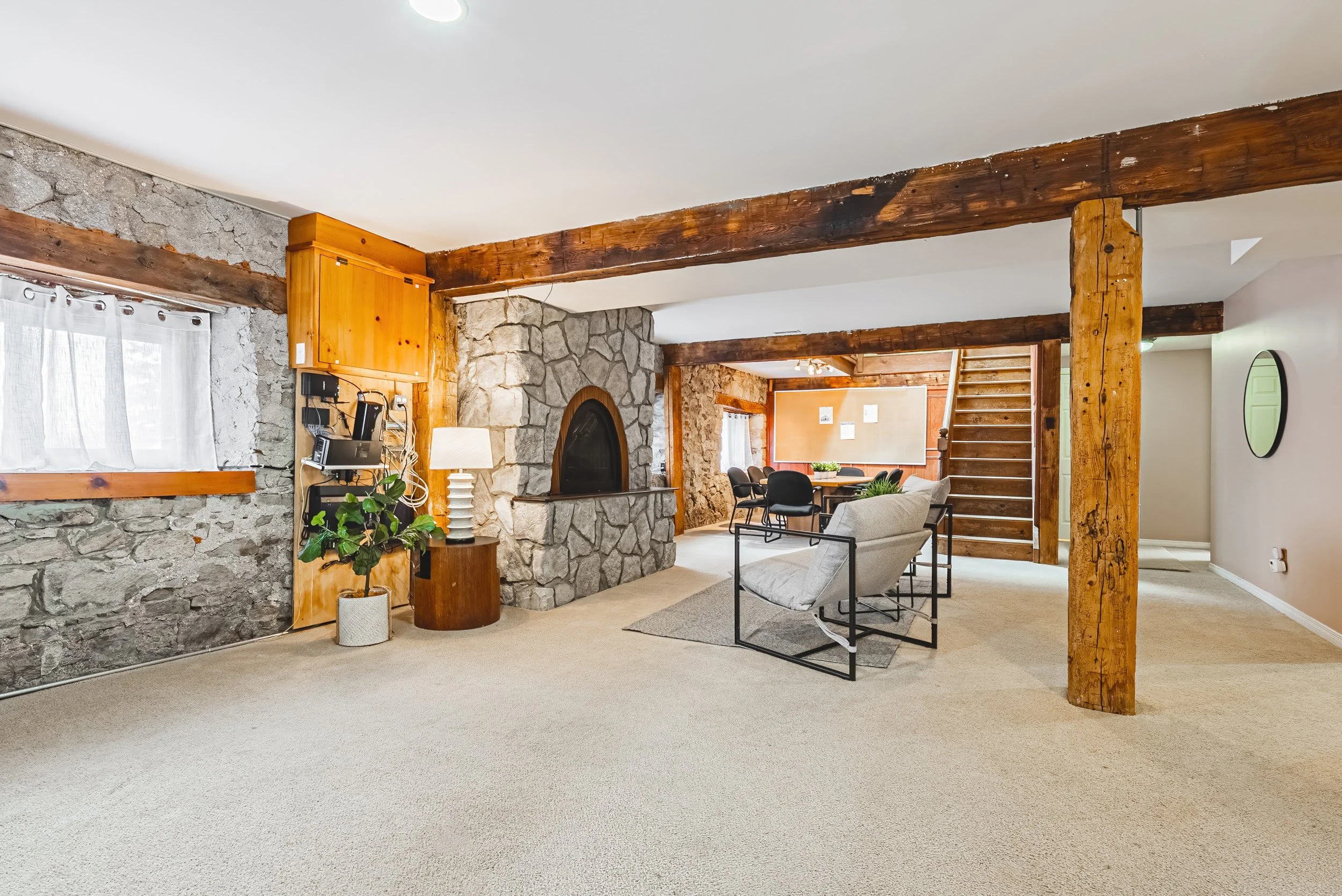 5 - 110 Freelton Rd, Freelton.jpg