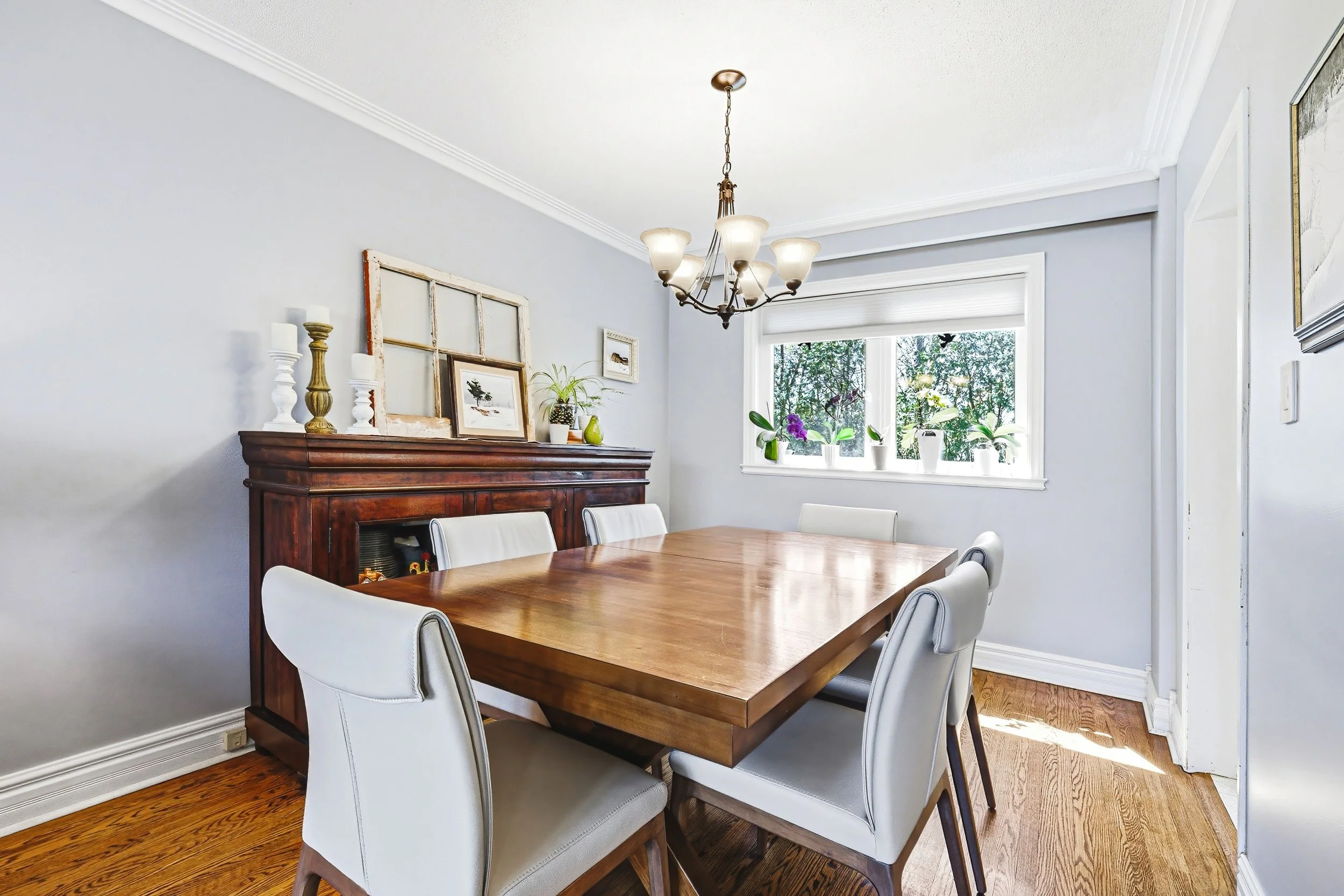 10 - 668 Chestnut Pl, Burlington.jpg