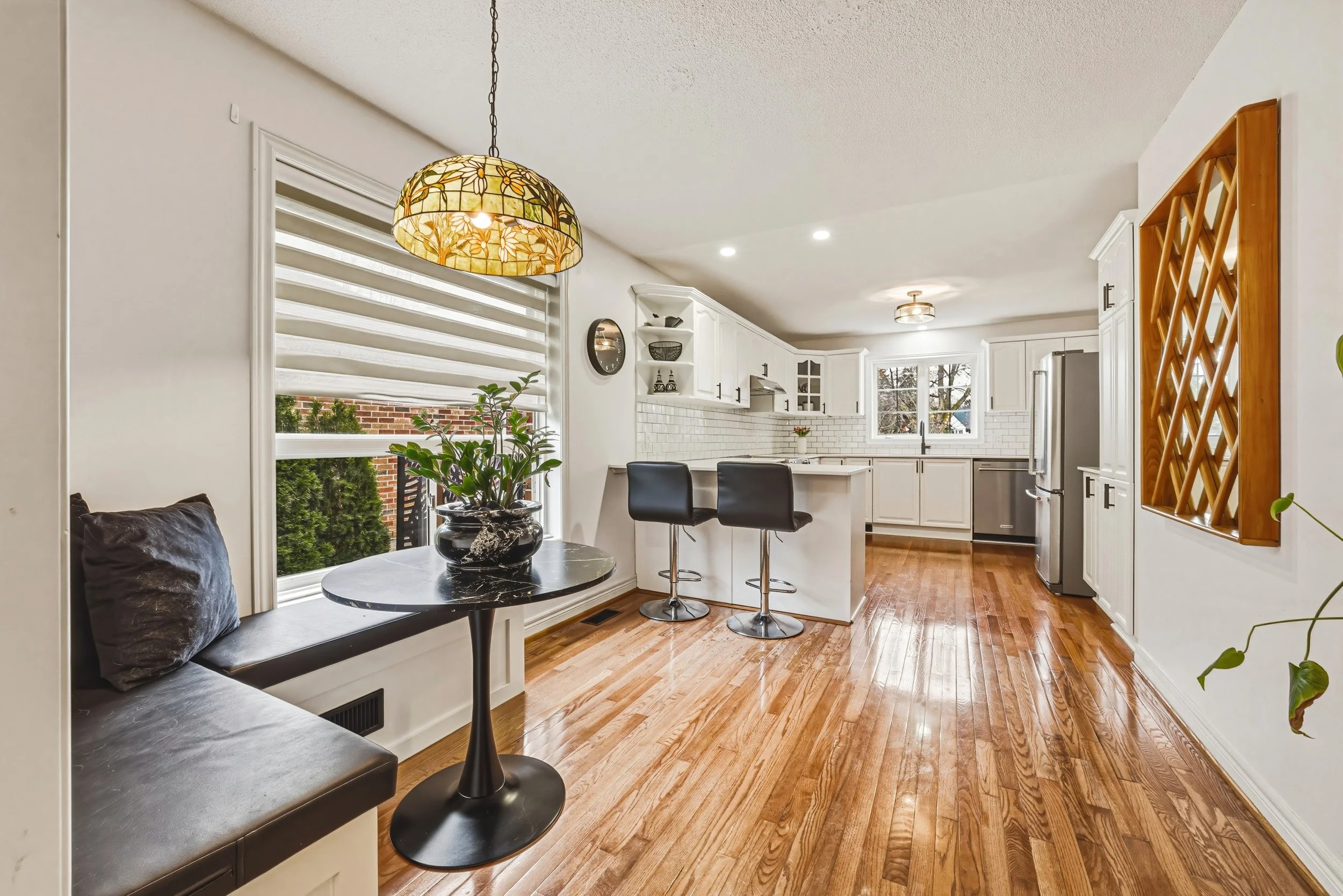 14 - 980 Glen View Ave, Burlington.jpg