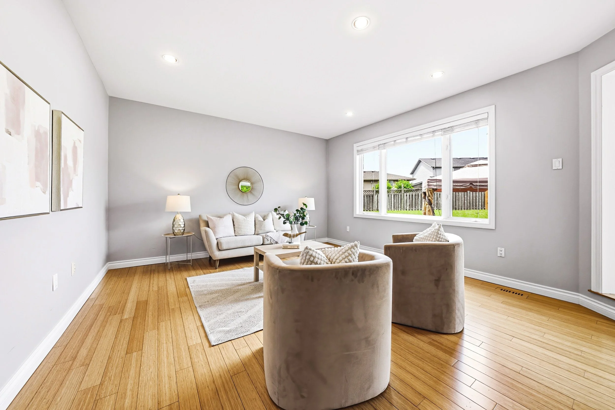 20 - 301 Parkwood Cres, Hamilton.jpg