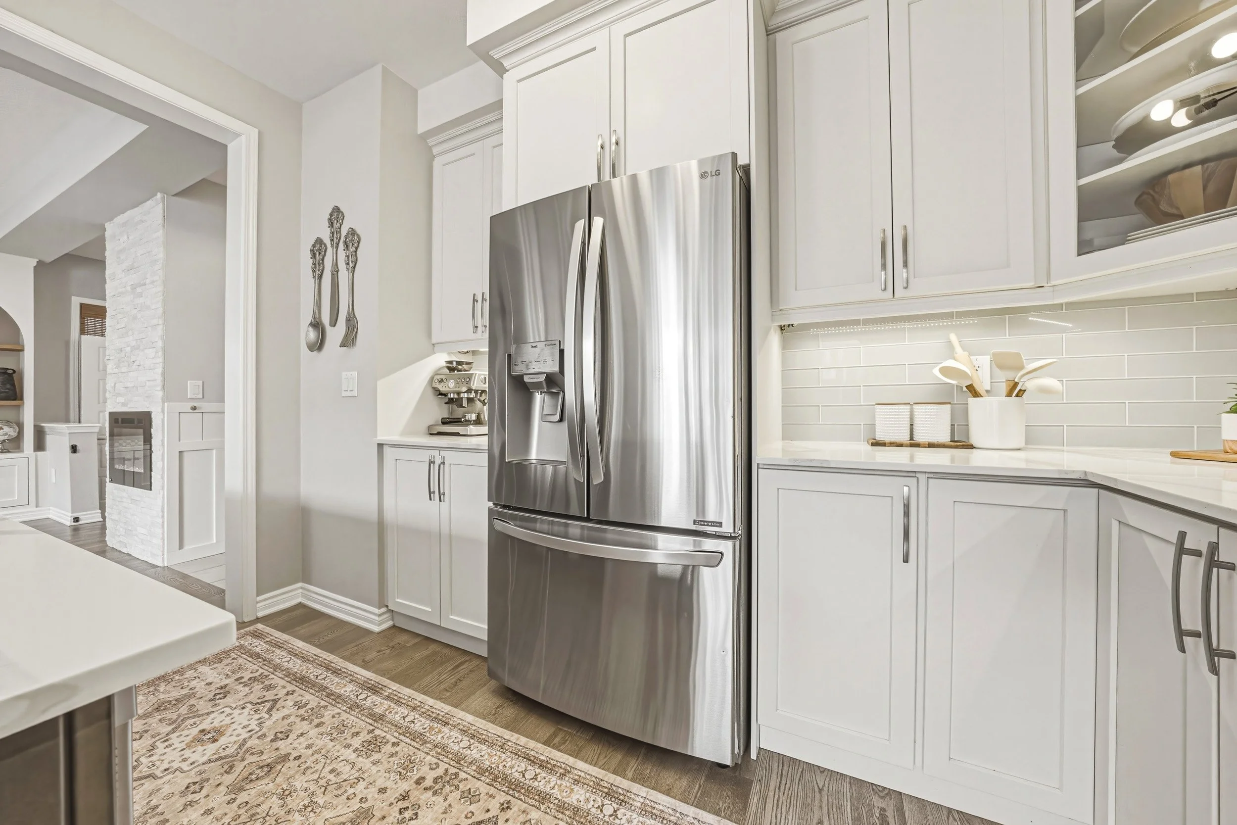 15 - 24 Stillwater Cres, Waterdown.jpg