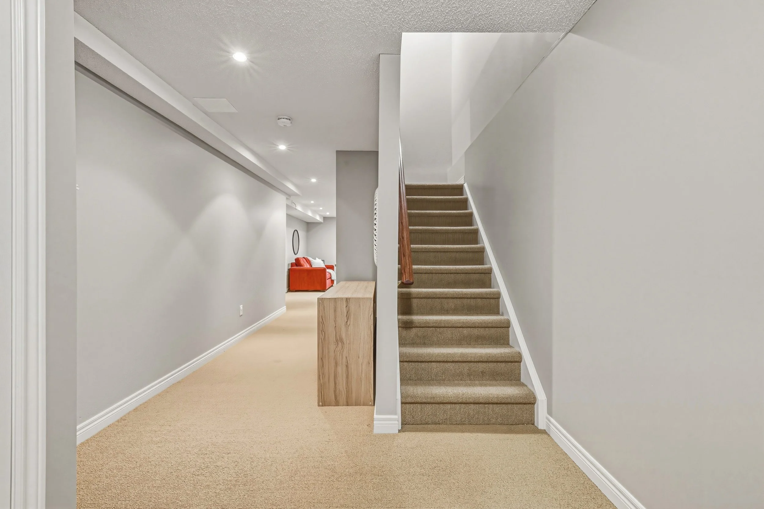 30 - 5214 Dryden Ave, Burlington.jpg