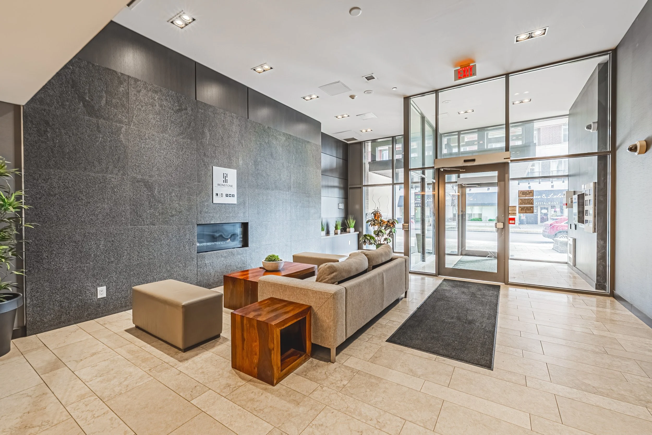 36 - 940 Ironstone Dr #610, Burlington.jpg