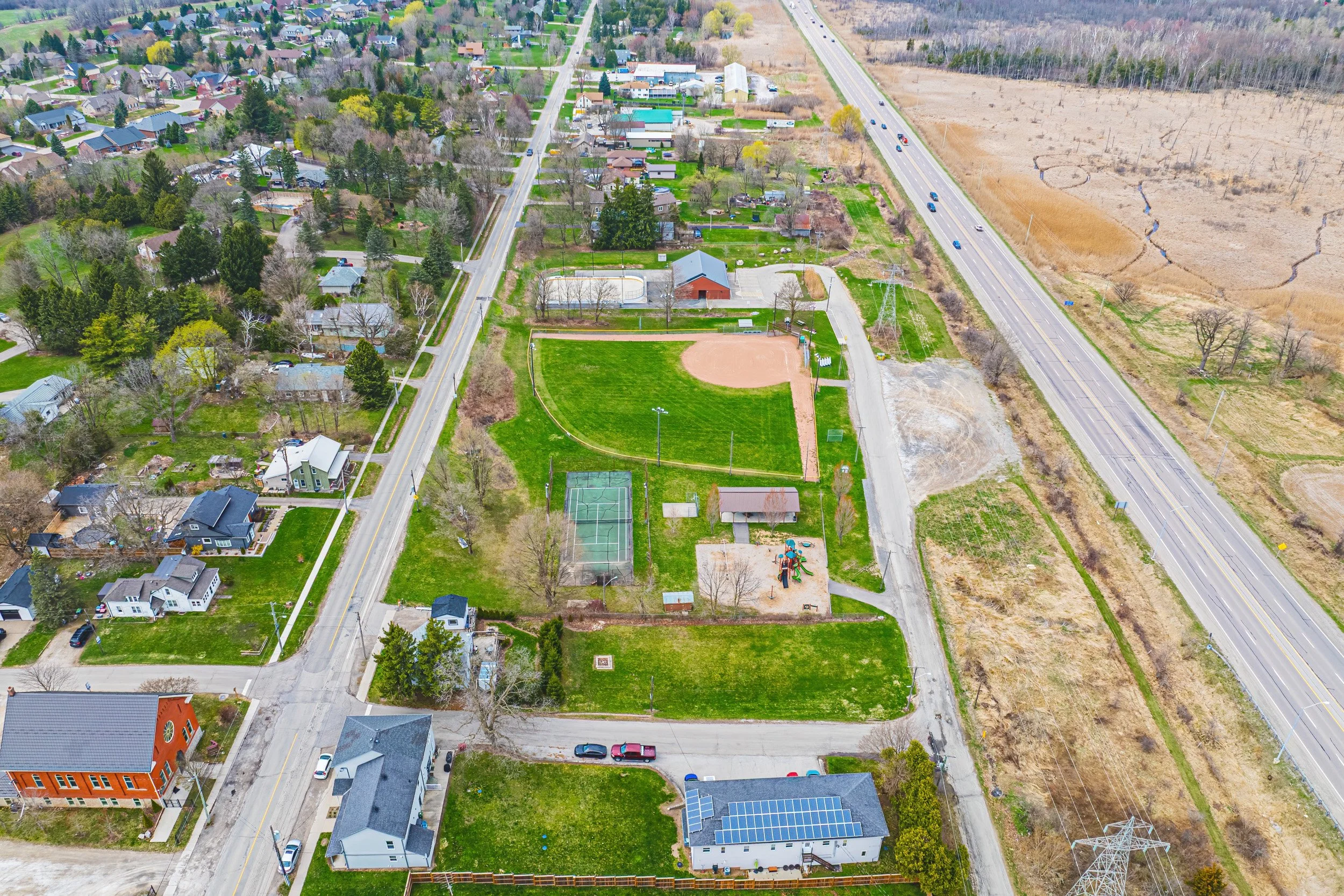 42 - 110 Freelton Rd, Freelton.jpg