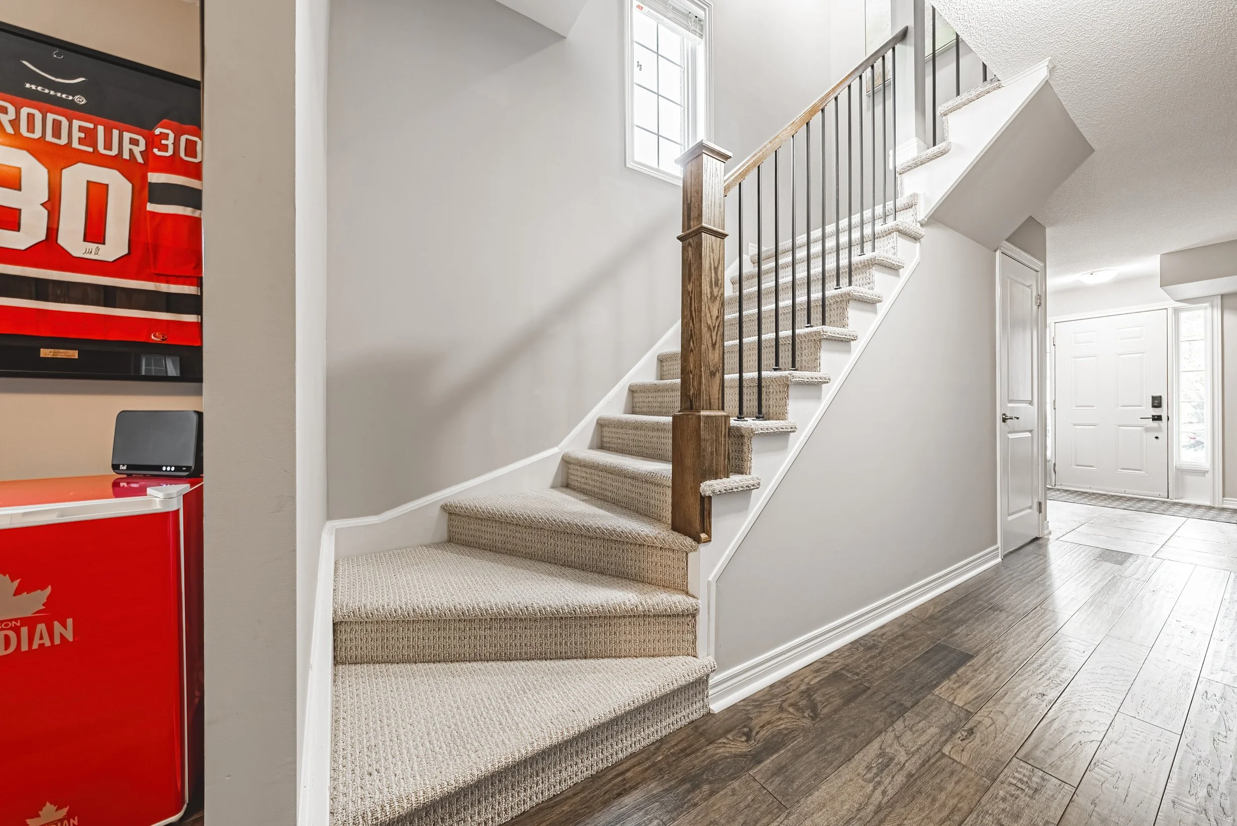 9 - 2220 Queensway Dr #4, Burlington.jpg