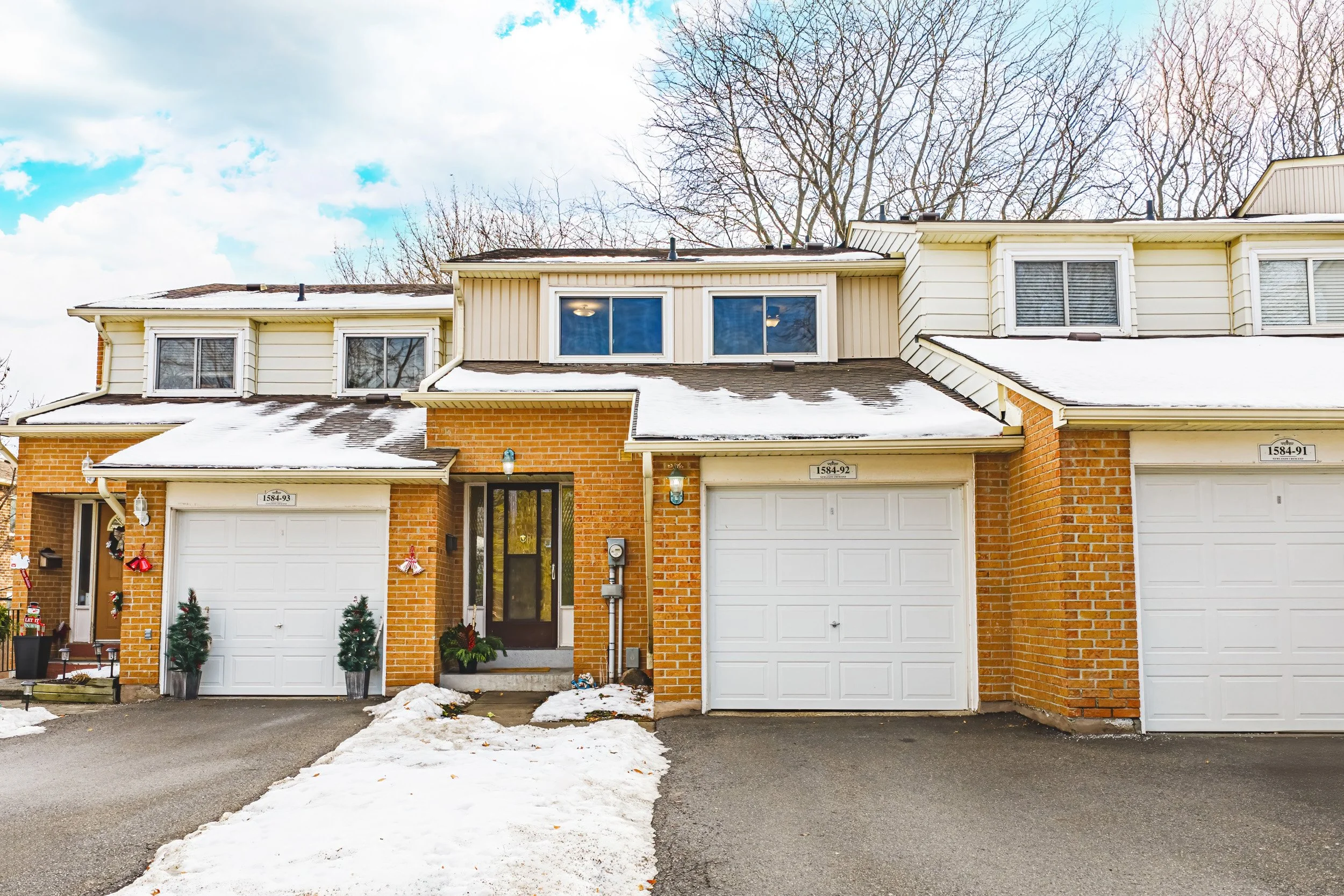 1584 Newlands Crescent #92, Burlington