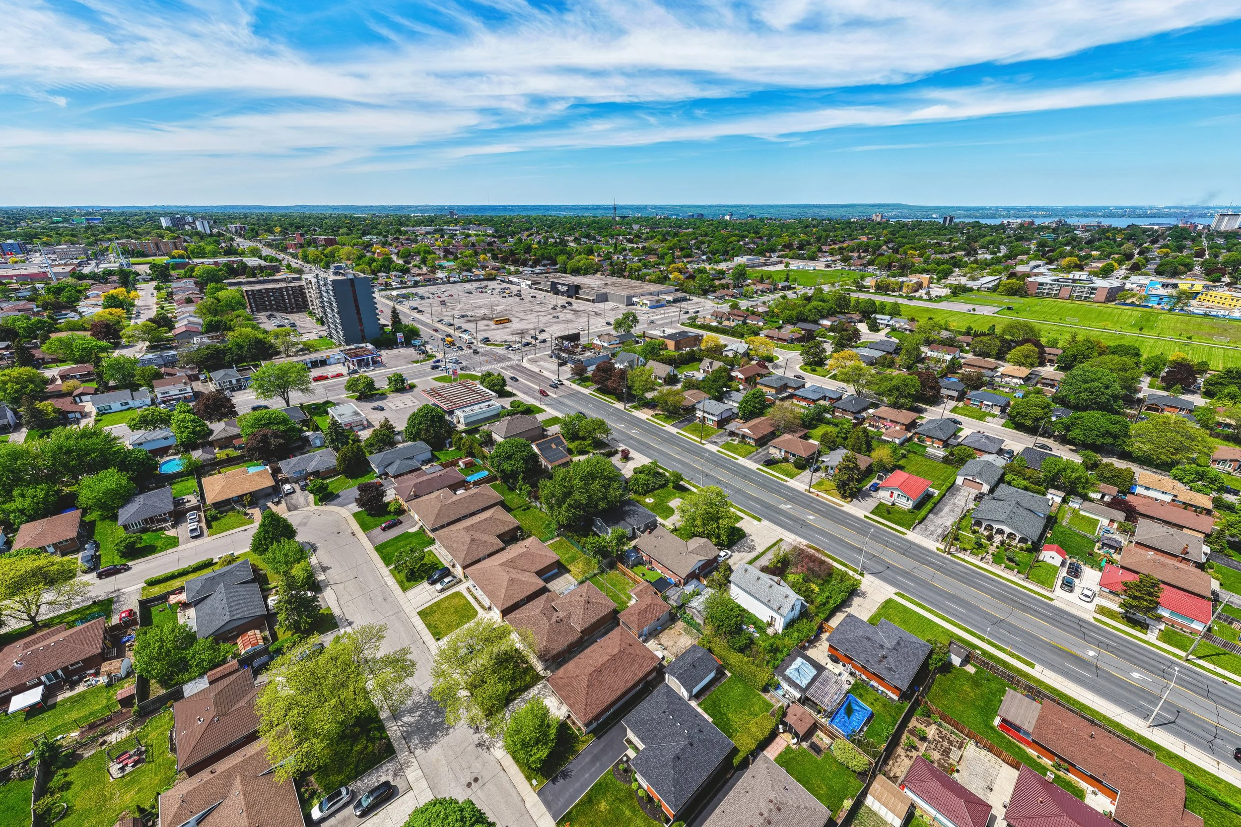 37 - 546 Mohawk Rd E, Hamilton.jpg