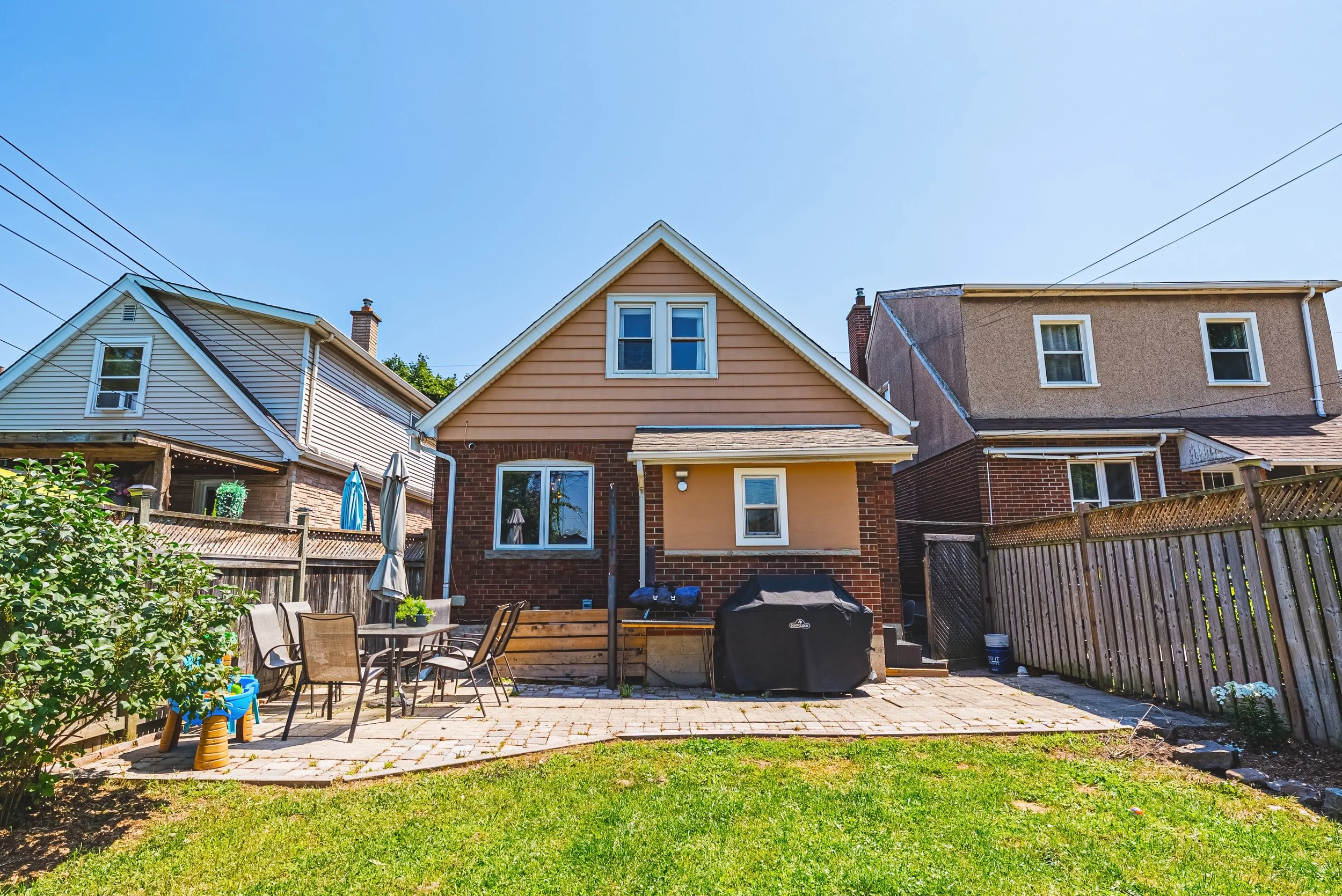 33 - 255 Weir St N, Hamilton.jpg