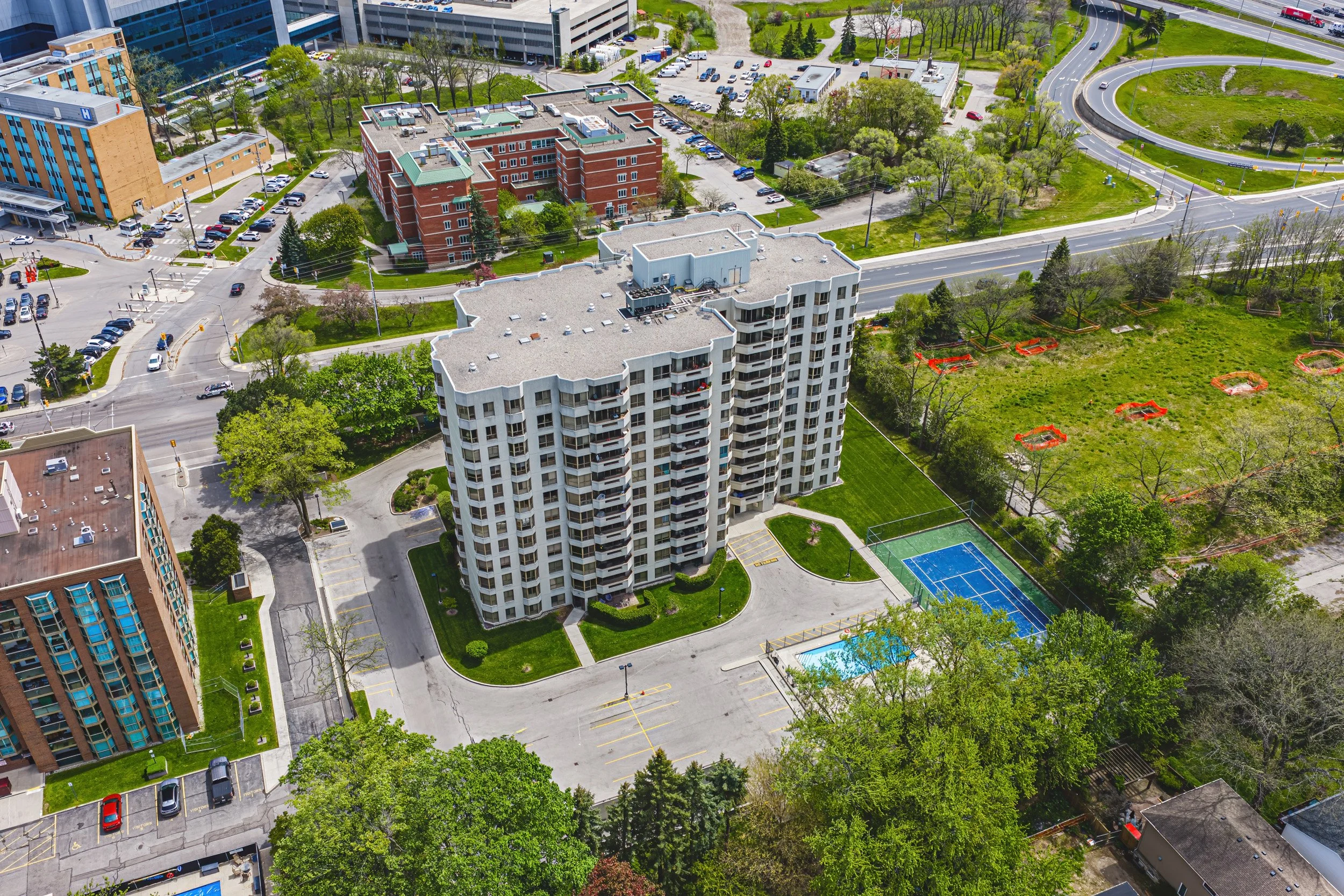 56 - 1201 North Shore Blvd E #101, Burlington.jpg