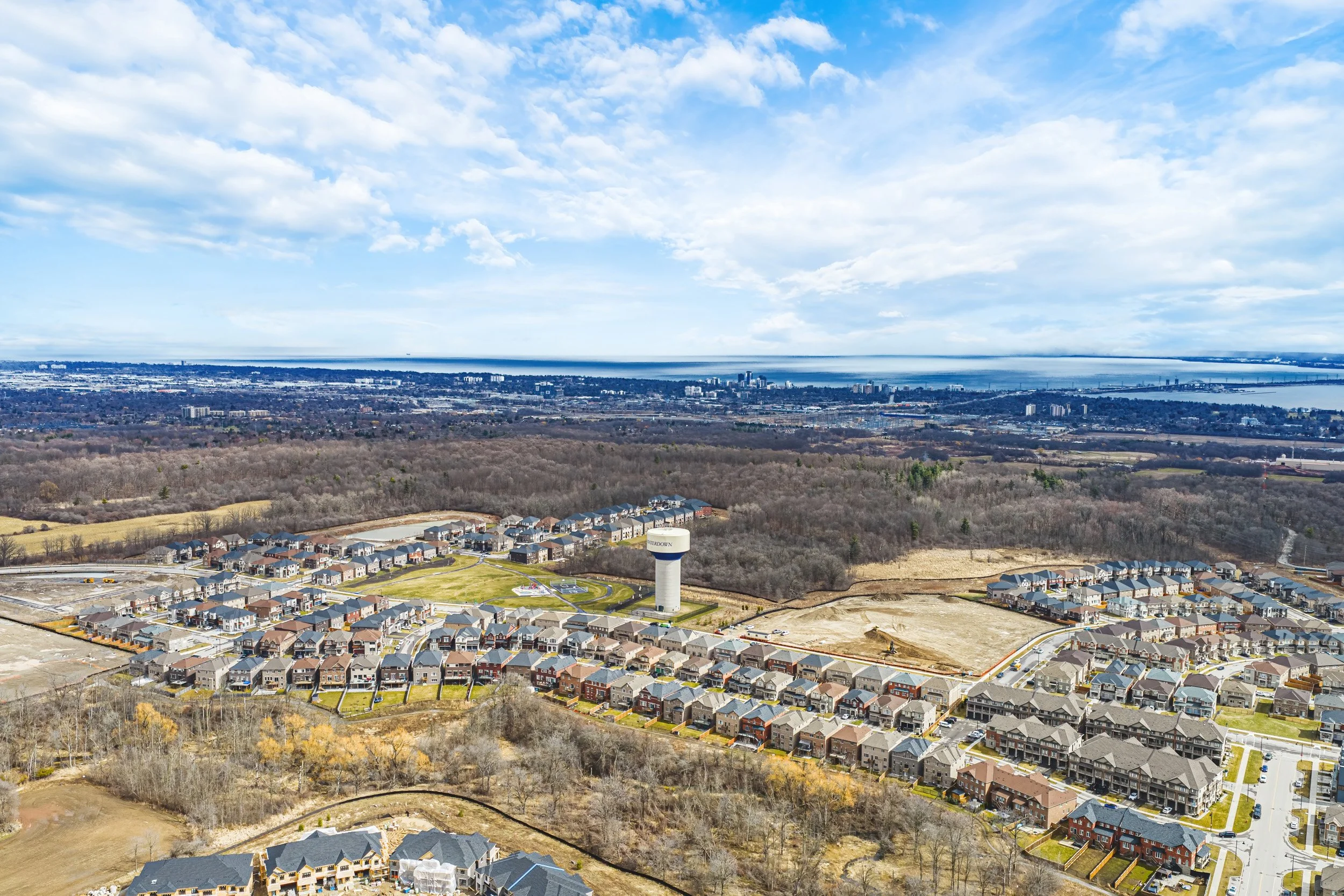 45 - 24 Stillwater Cres, Waterdown.jpg