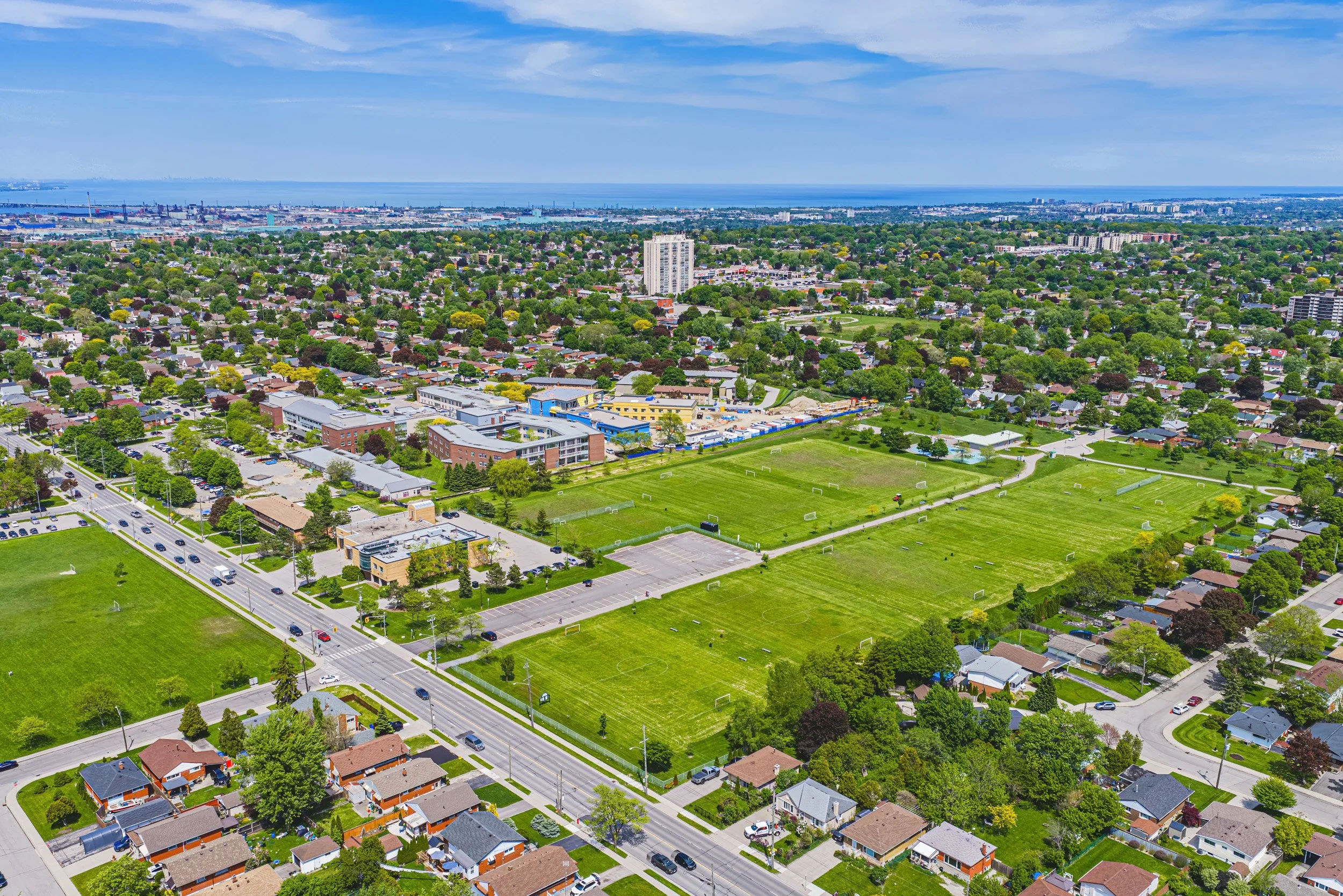 42 - 546 Mohawk Rd E, Hamilton.jpg