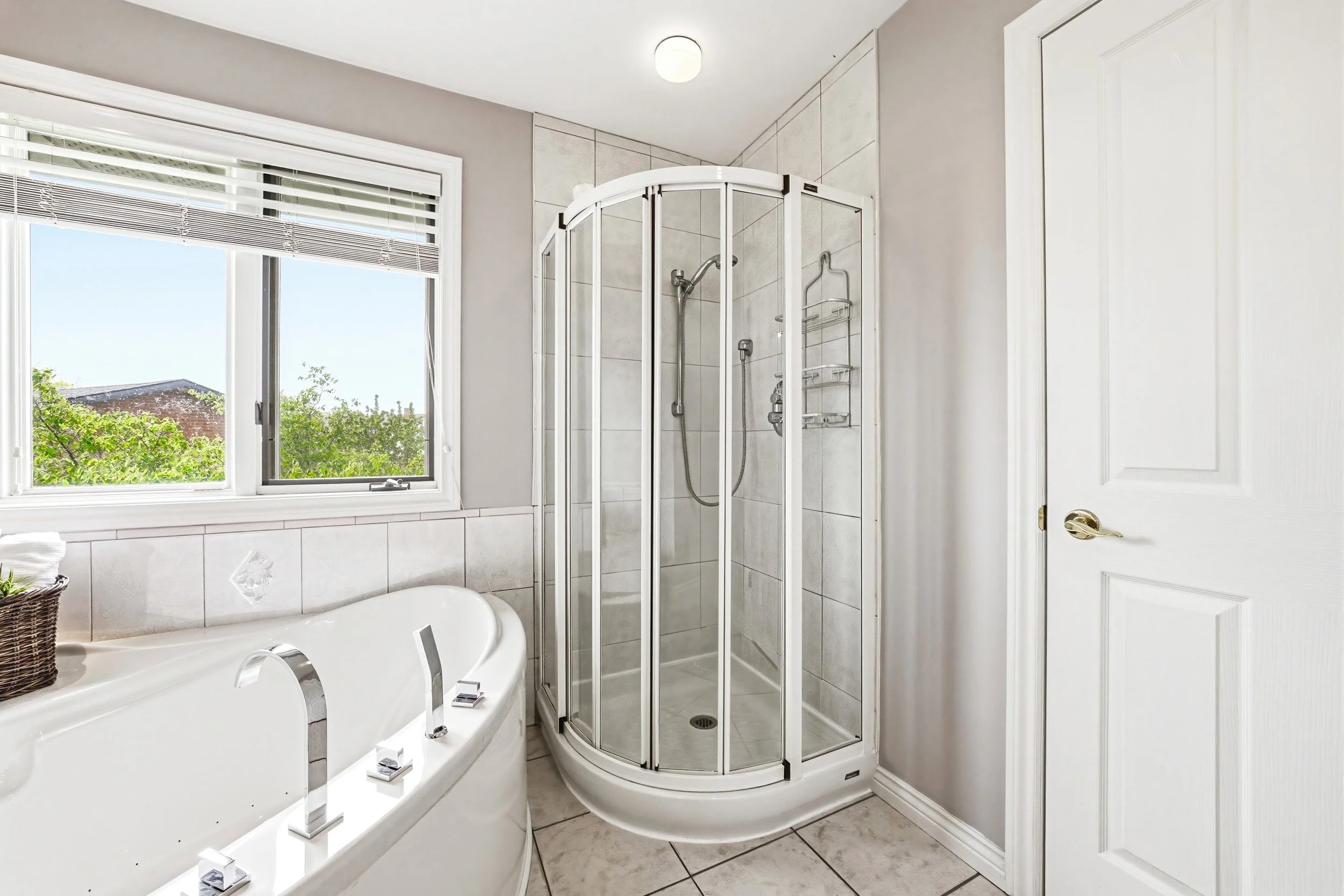 36 - 301 Parkwood Cres, Hamilton.jpg
