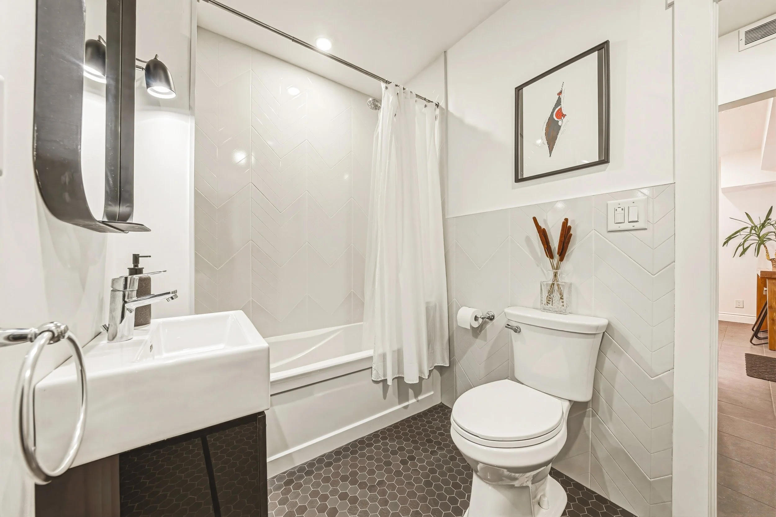 18 - 153 Elgin St, Hamilton.jpg