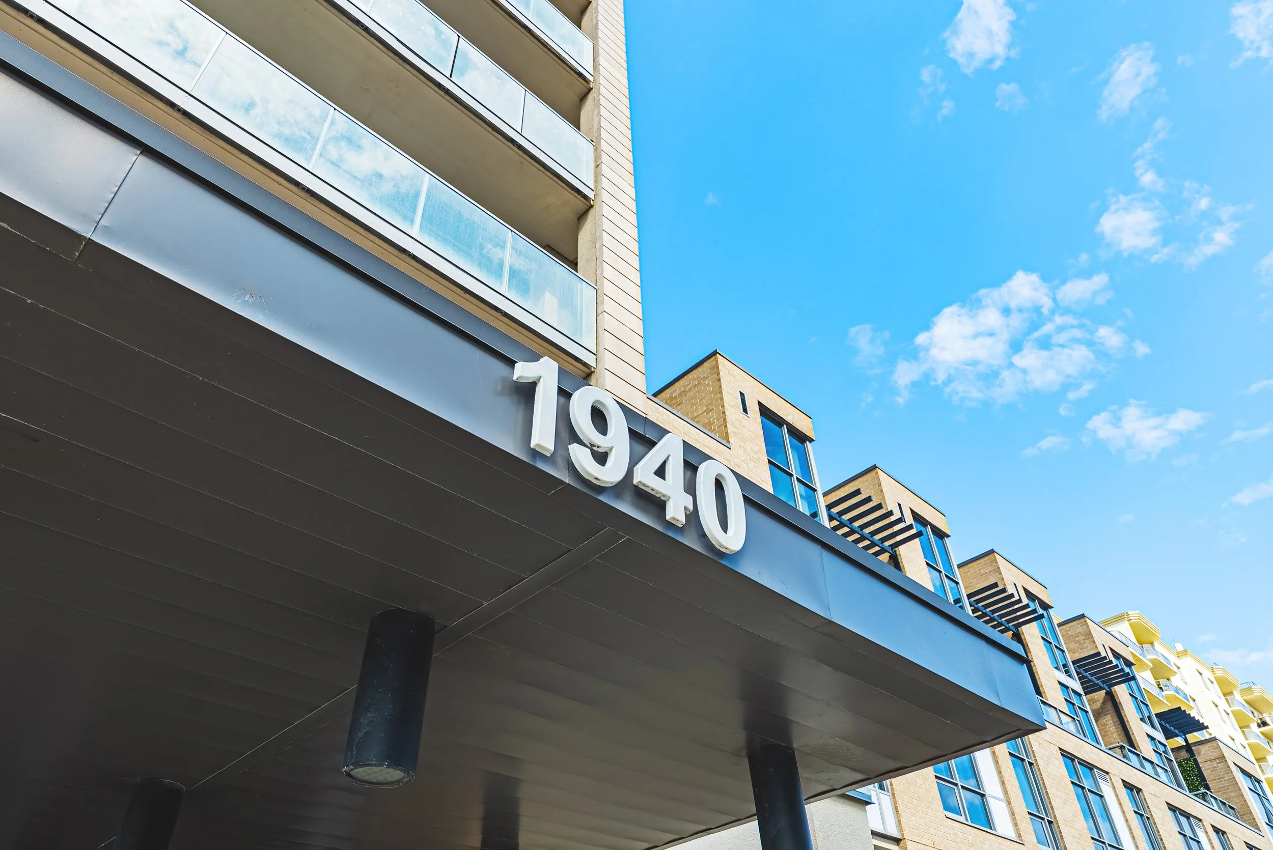 5 - 940 Ironstone Dr #610, Burlington.jpg