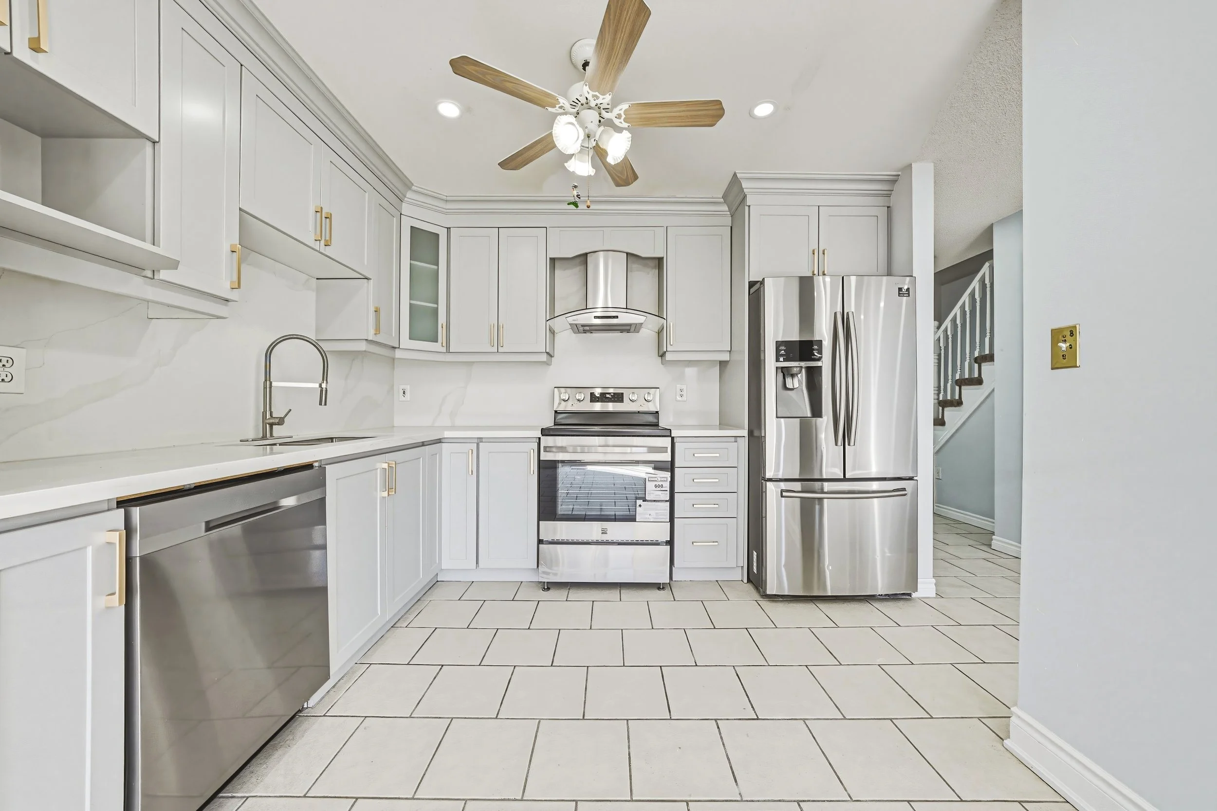 topaz10 - 41 Pinewoods Dr, Hamilton.jpg