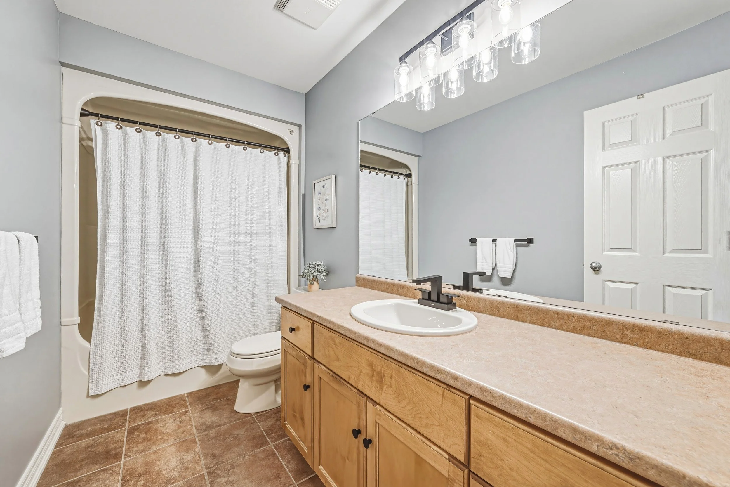 23 - 5214 Dryden Ave, Burlington.jpg