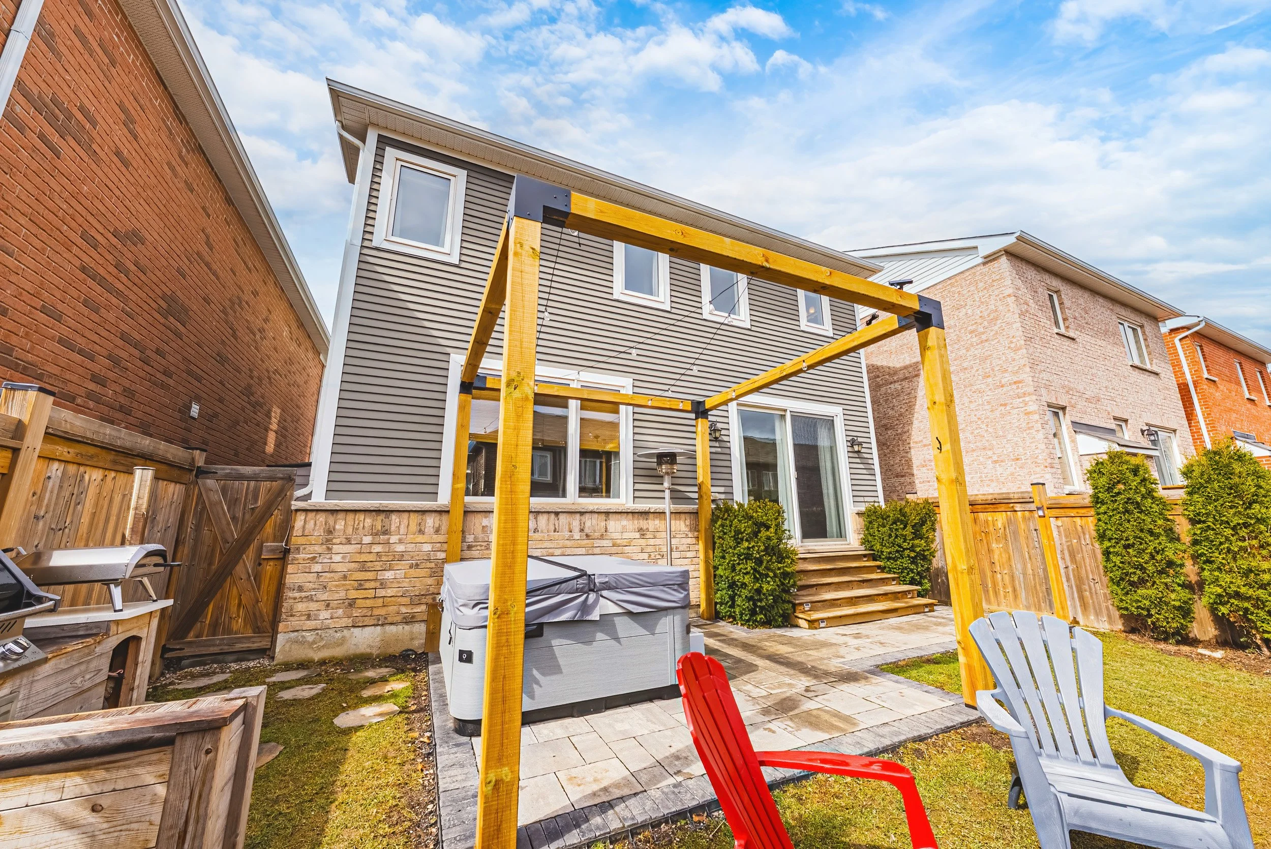 39 - 24 Stillwater Cres, Waterdown.jpg