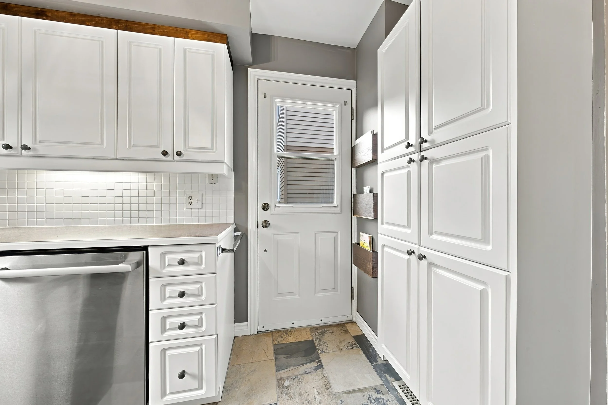 17 - 19 Hillsdale Ct, Dundas.jpg