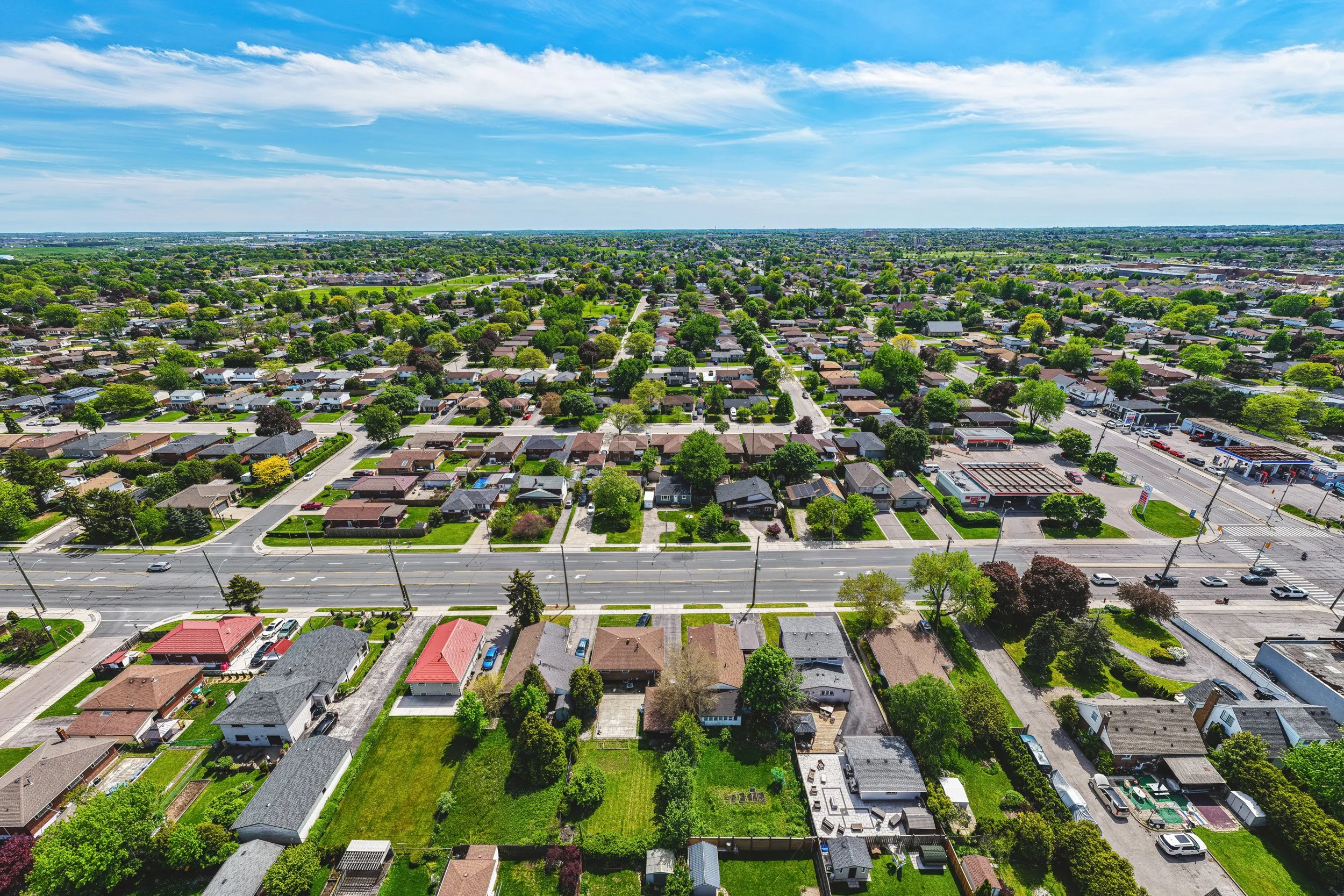 38 - 546 Mohawk Rd E, Hamilton.jpg