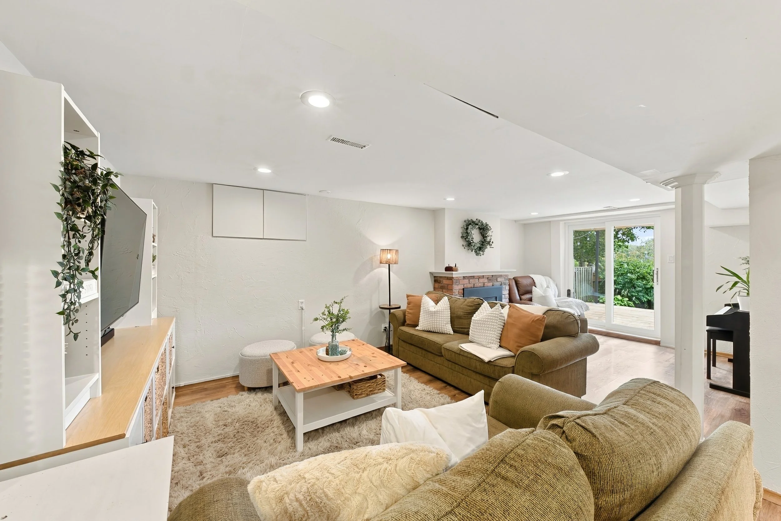 29 - 19 Hillsdale Ct, Dundas.jpg