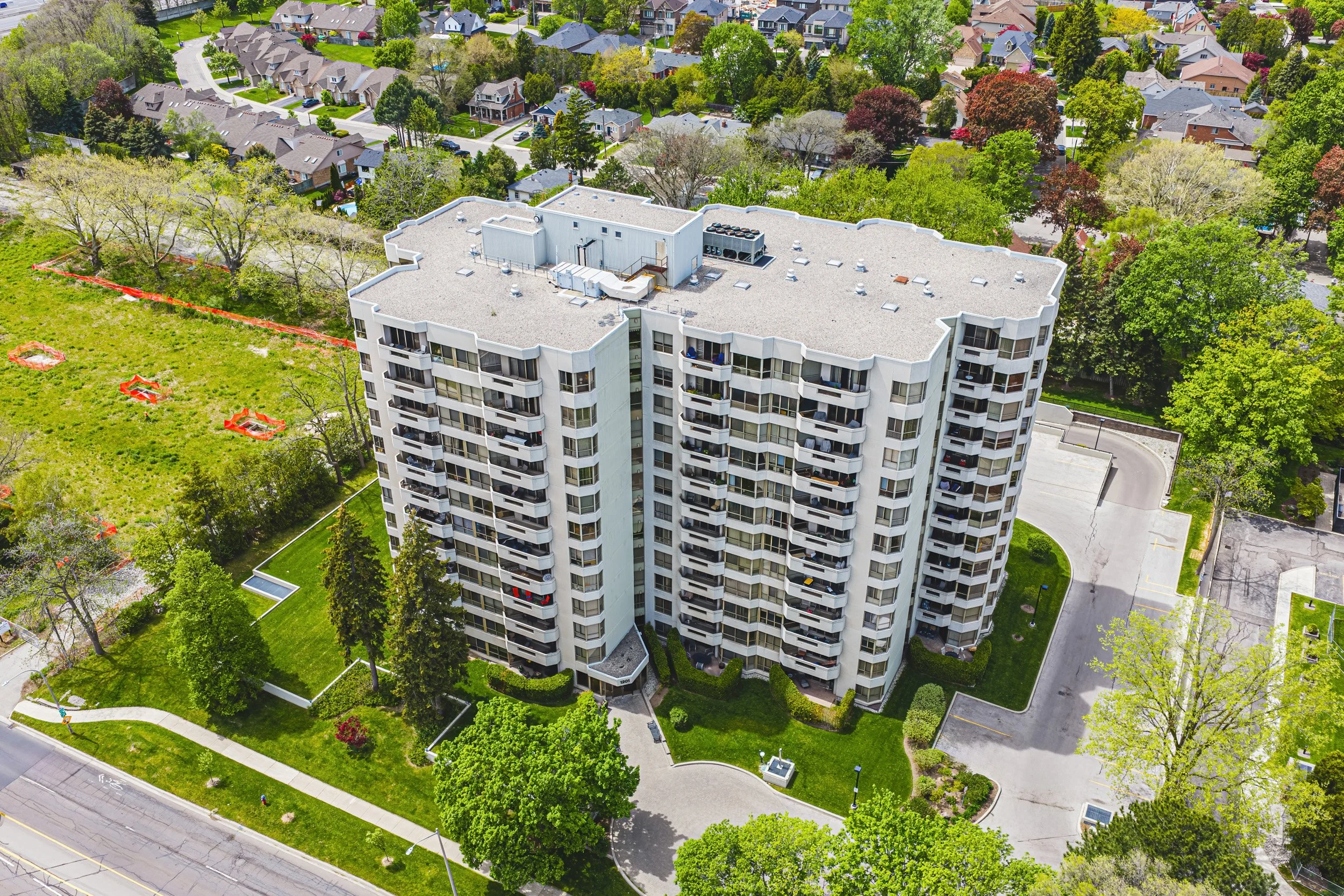 4 - 1201 North Shore Blvd E #101, Burlington.jpg