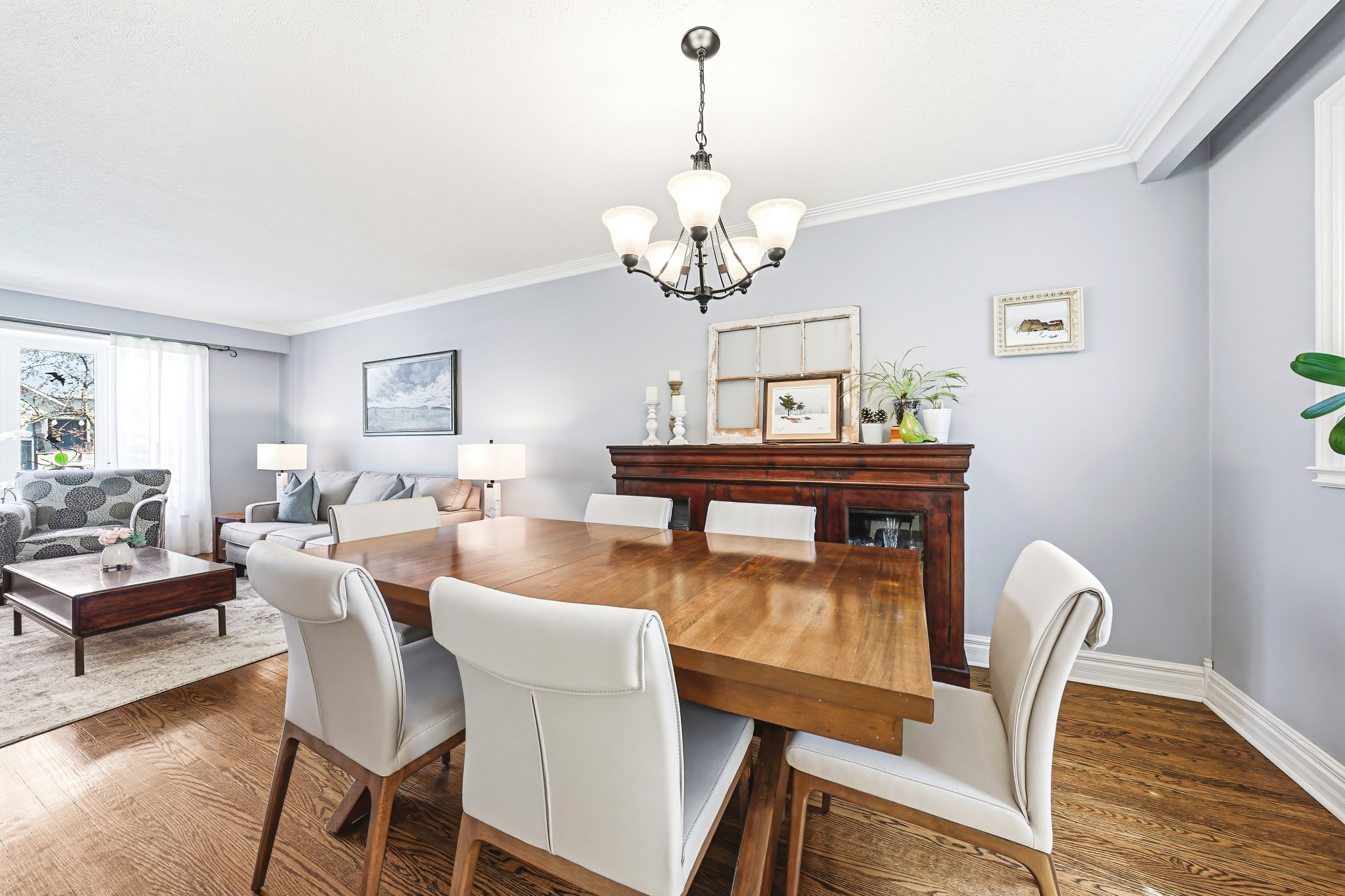 11 - 668 Chestnut Pl, Burlington.jpg