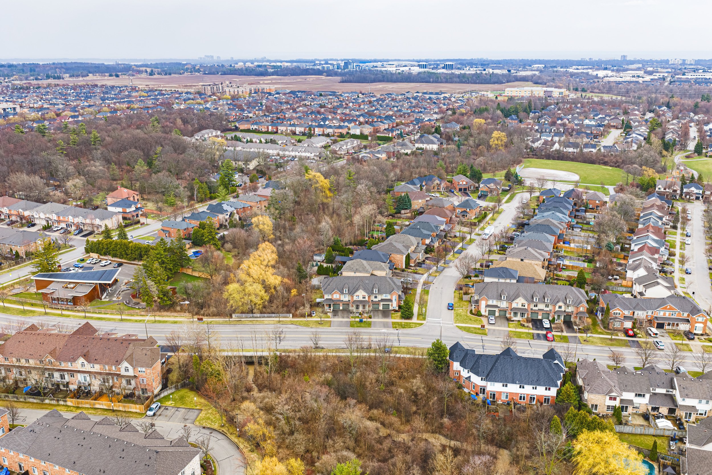 42 - 5214 Dryden Ave, Burlington.jpg